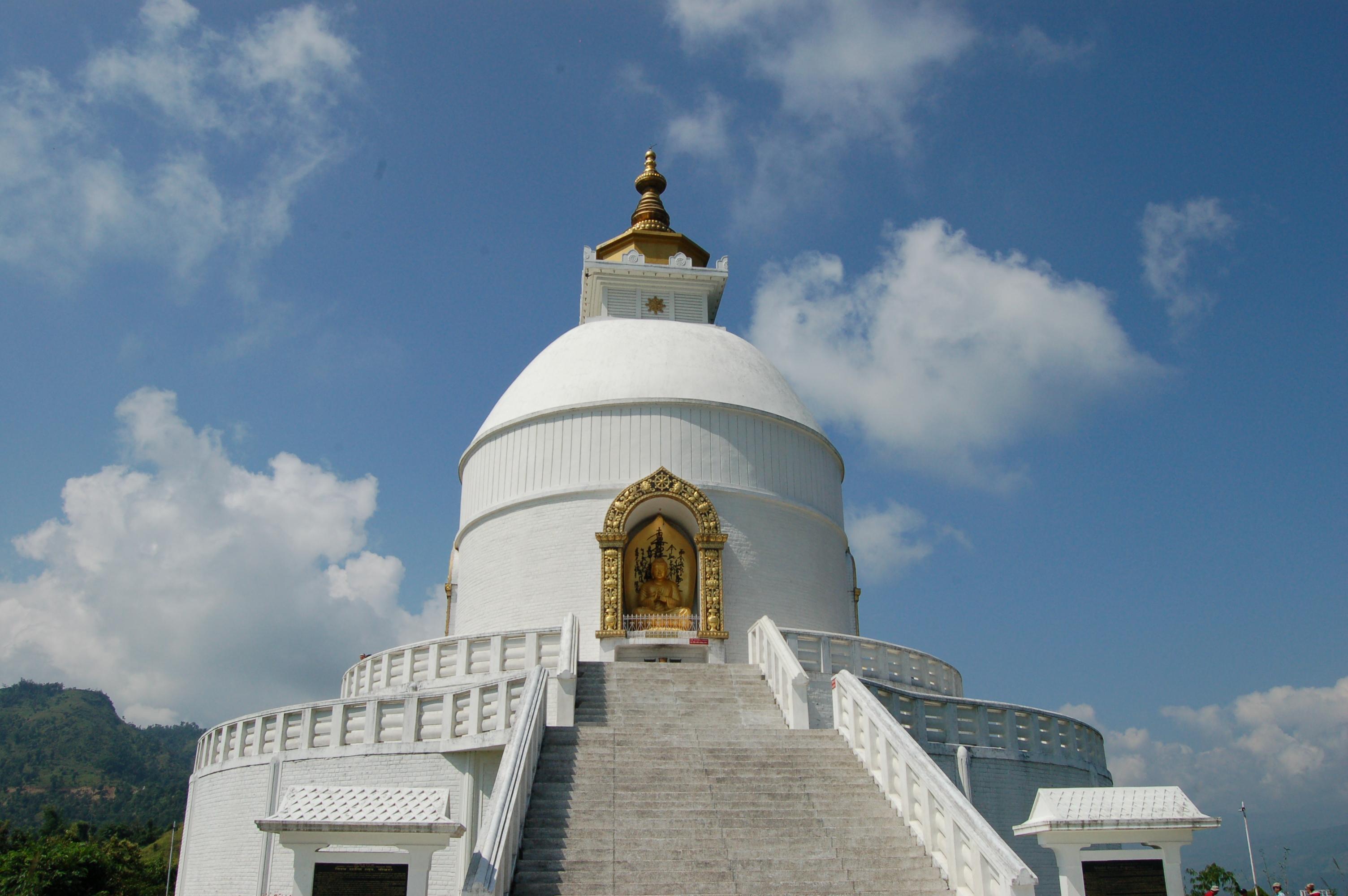 Pagoda de la Paz Mundial, por Kris por el mundo