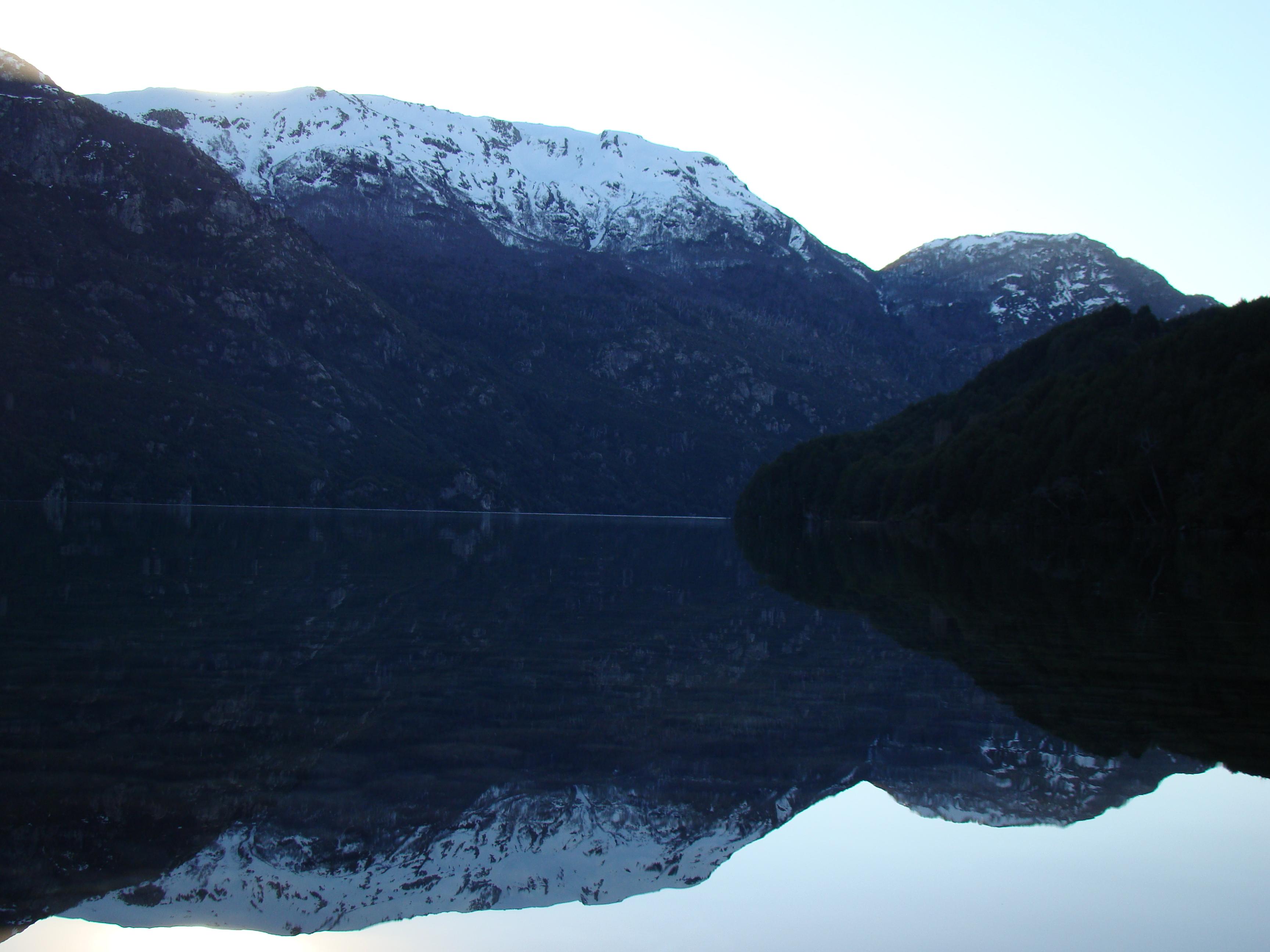 Lago espolon, por Cristhian Gonzalez