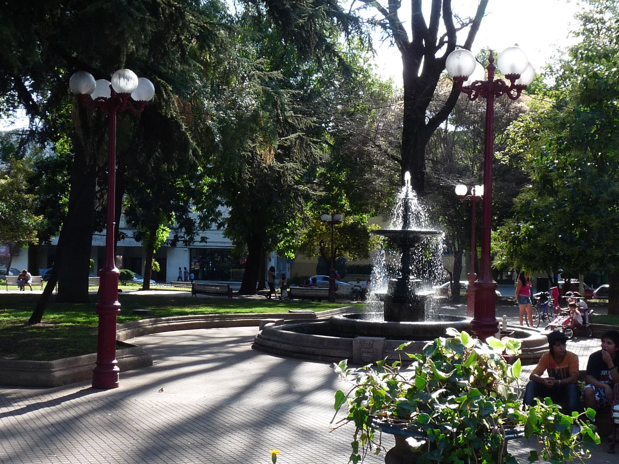 Chillan - Plaza de armas - Chile., por Pablo Olivera 