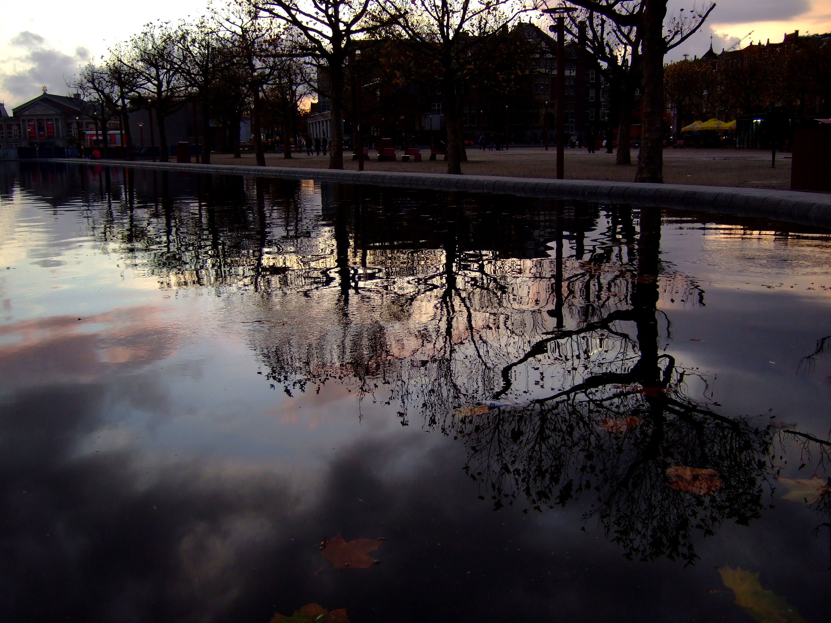 Museumplein - Barrio de los Museos, por Shuloff