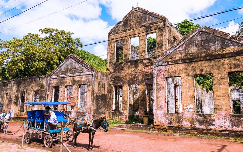 Ruínas da Penitenciária da Ilha de Cotijuba, por Antonio Athayde