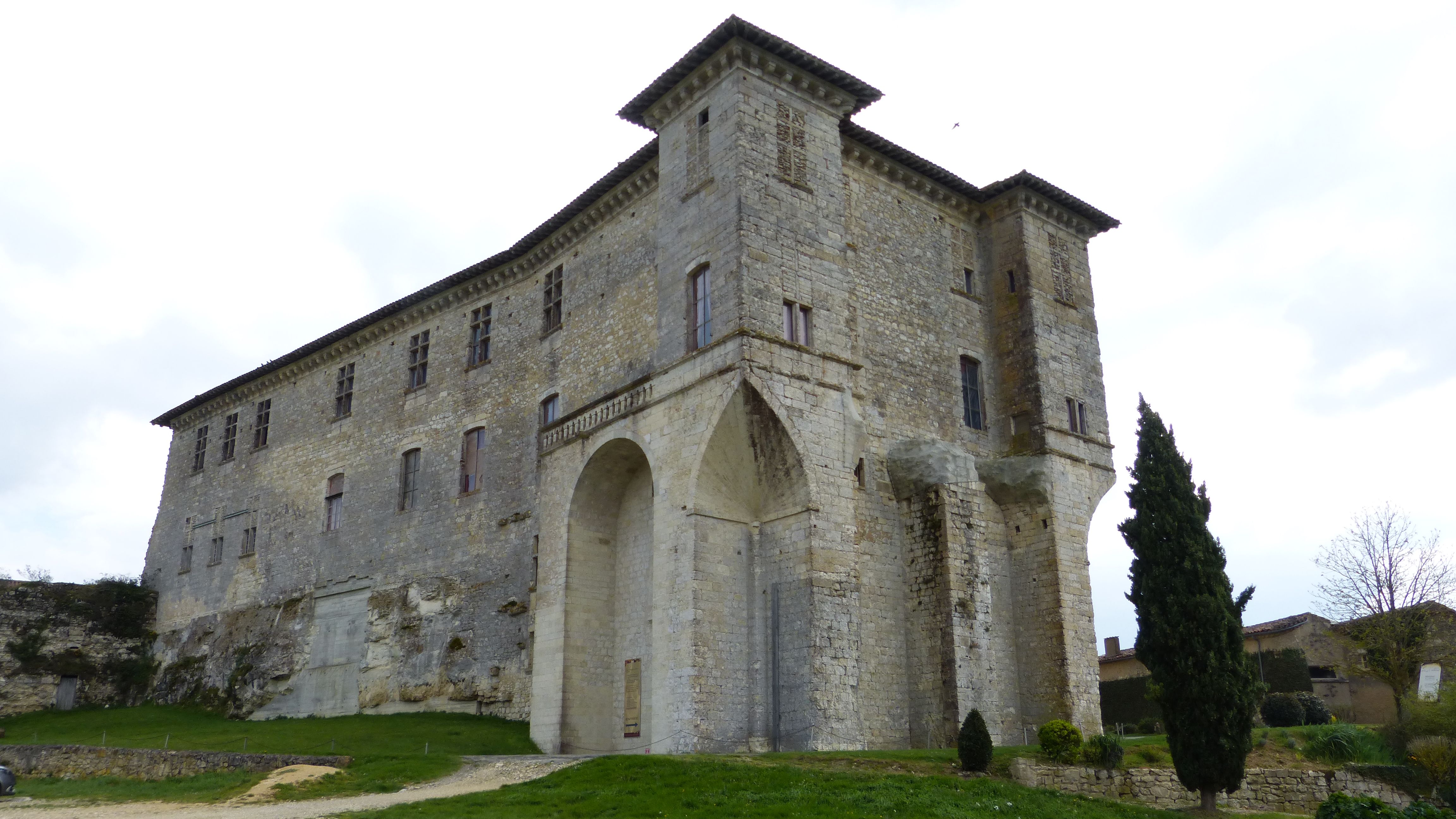 Castillos en Mediodía-Pirineos: un viaje al corazón de la historia