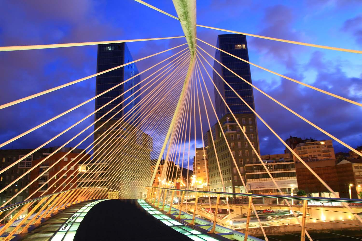 Puente Zubizuri, por espaciofotografico