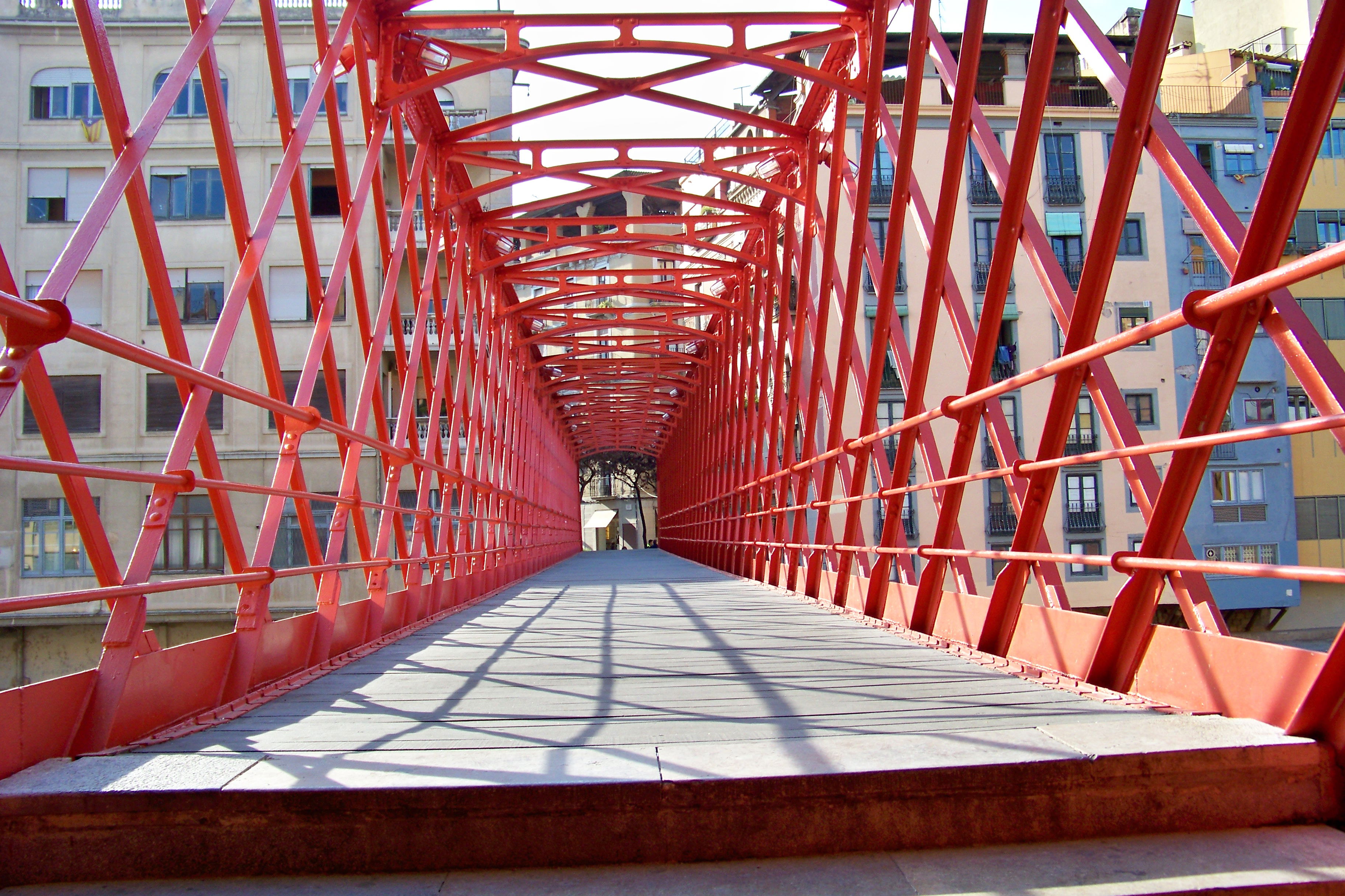 Puente en el Onyar, por Tomás López López