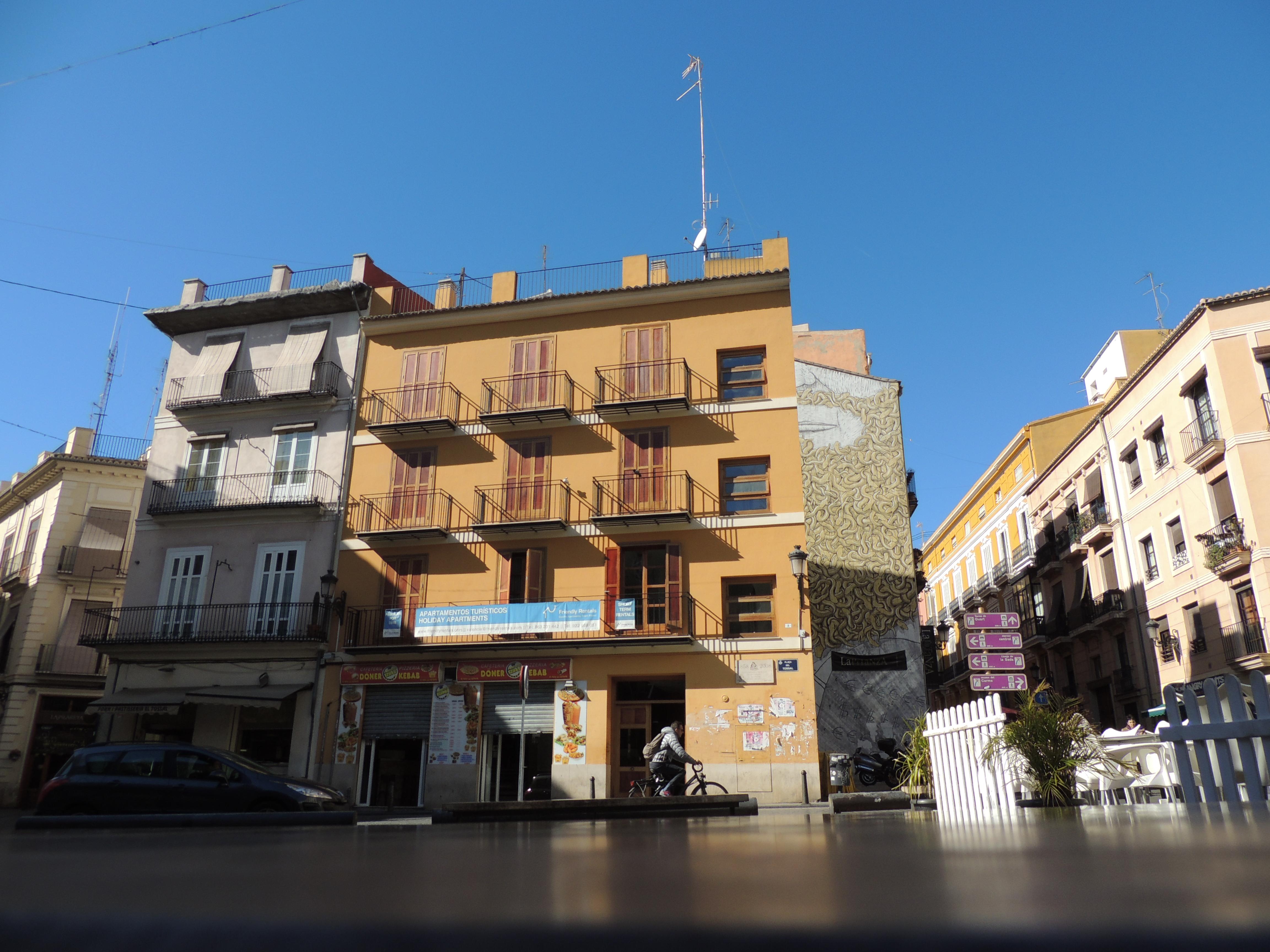 Las plazas de Valencia que no te puedes perder para disfrutar al máximo