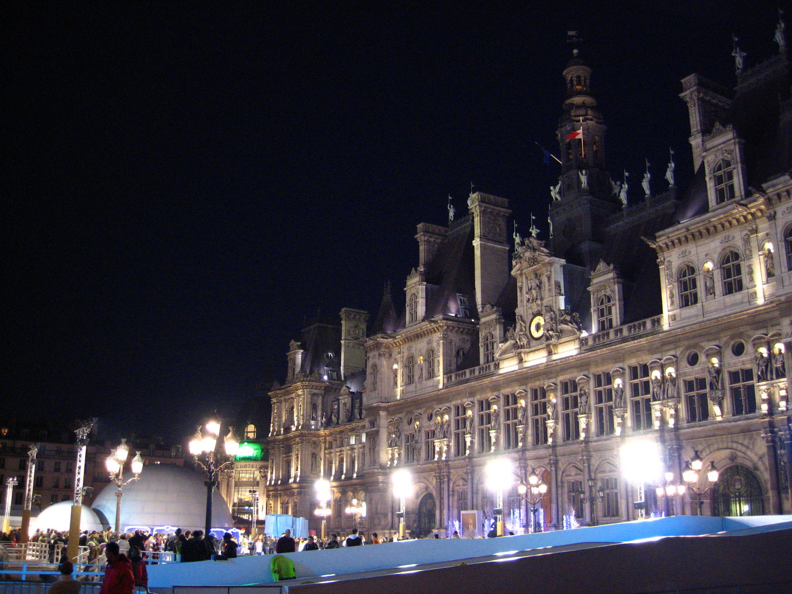 Pista de patinaje del Ayuntamiento de Paris, por guanche