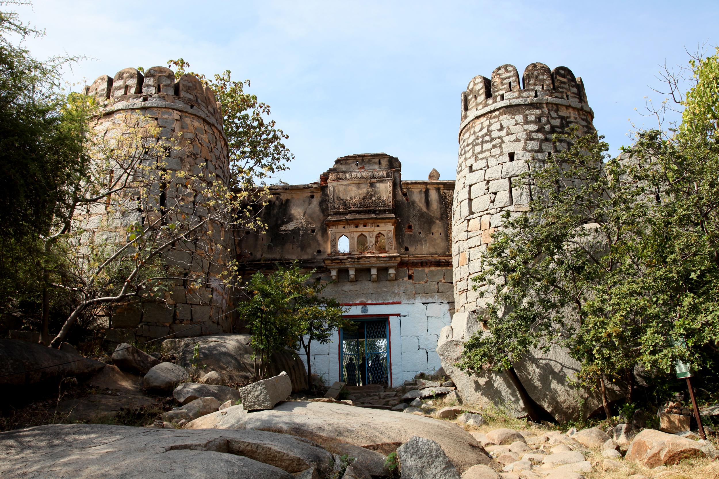 Fortaleza de Anegundi, por GERARD DECQ