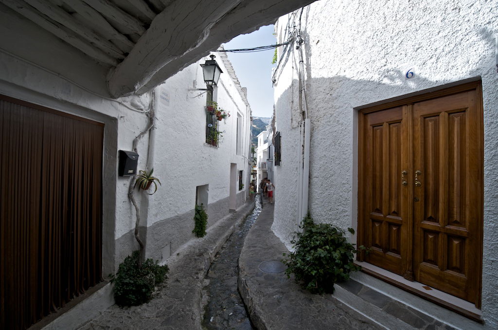 Calle del Río, por Pep