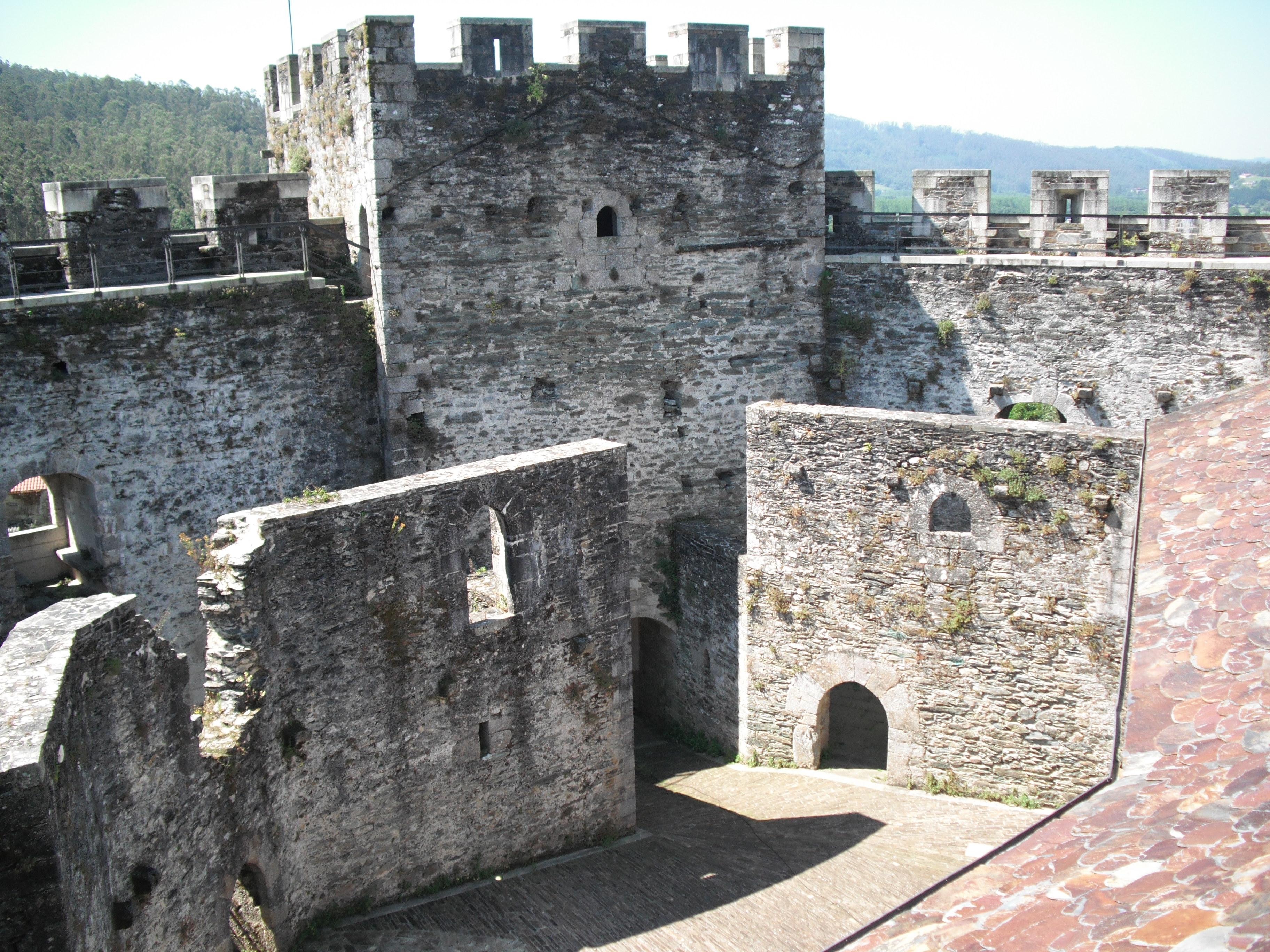 Castillo de Moeche, por nicocovelo