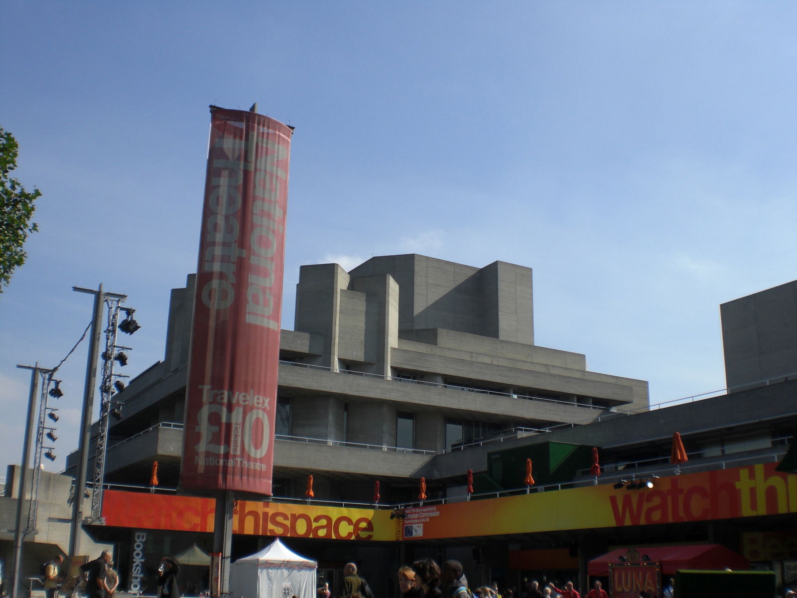 National Theatre, por guanche