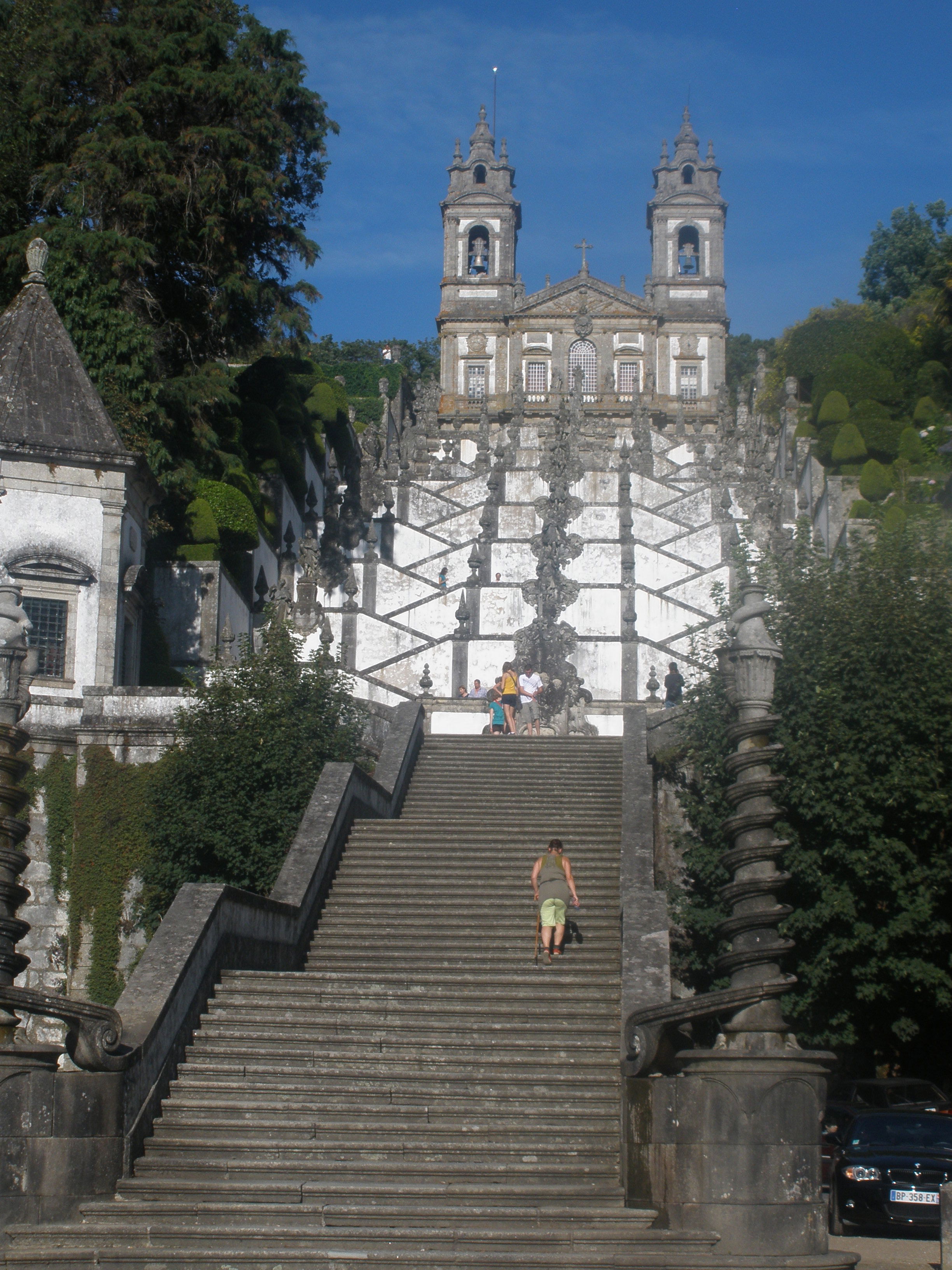 Escalinata del Bom Jesús, por 2 pekes viajeros 