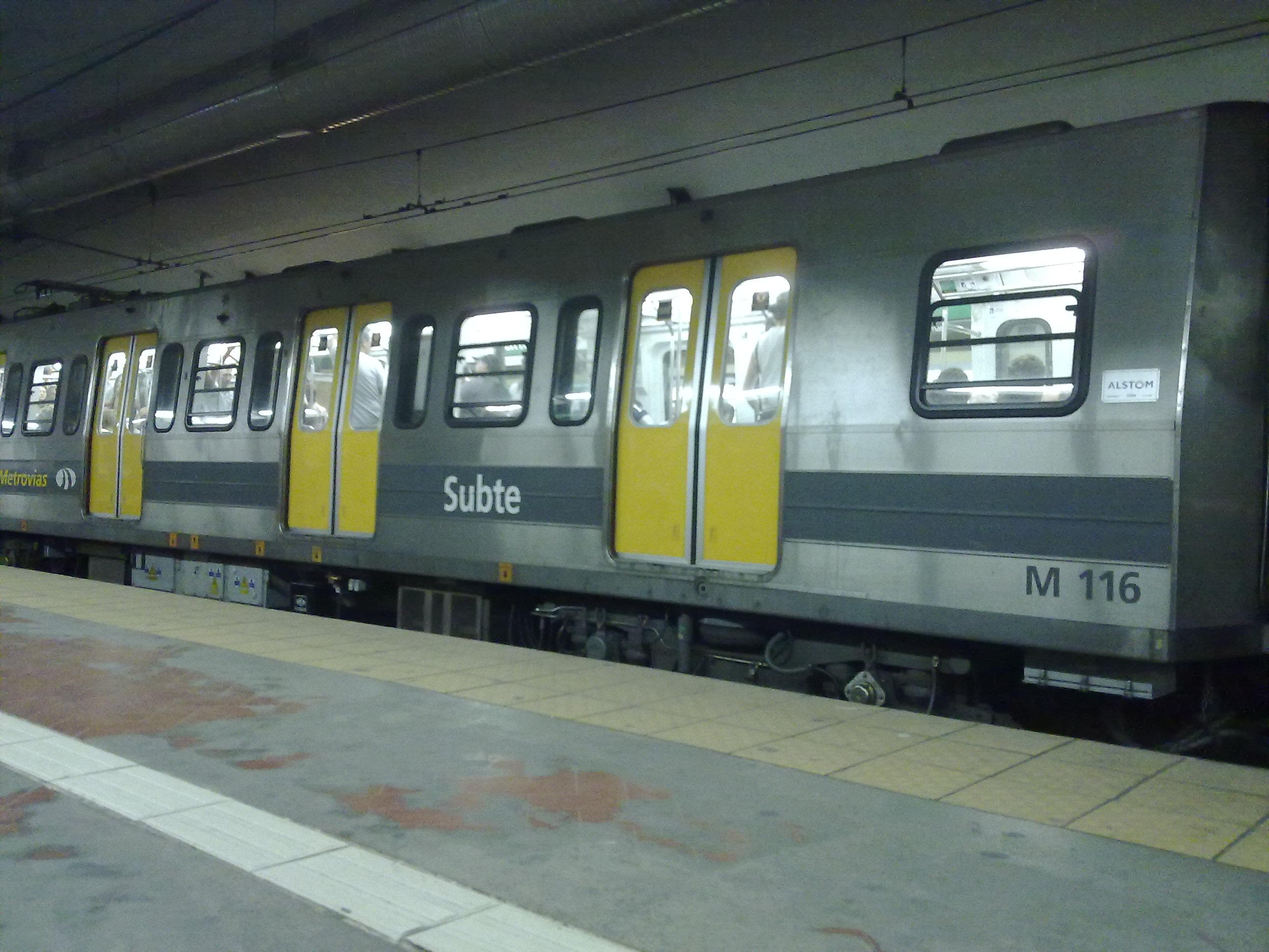 El Subte - Metro de Buenos Aires, por Pedro Luiz Rosa