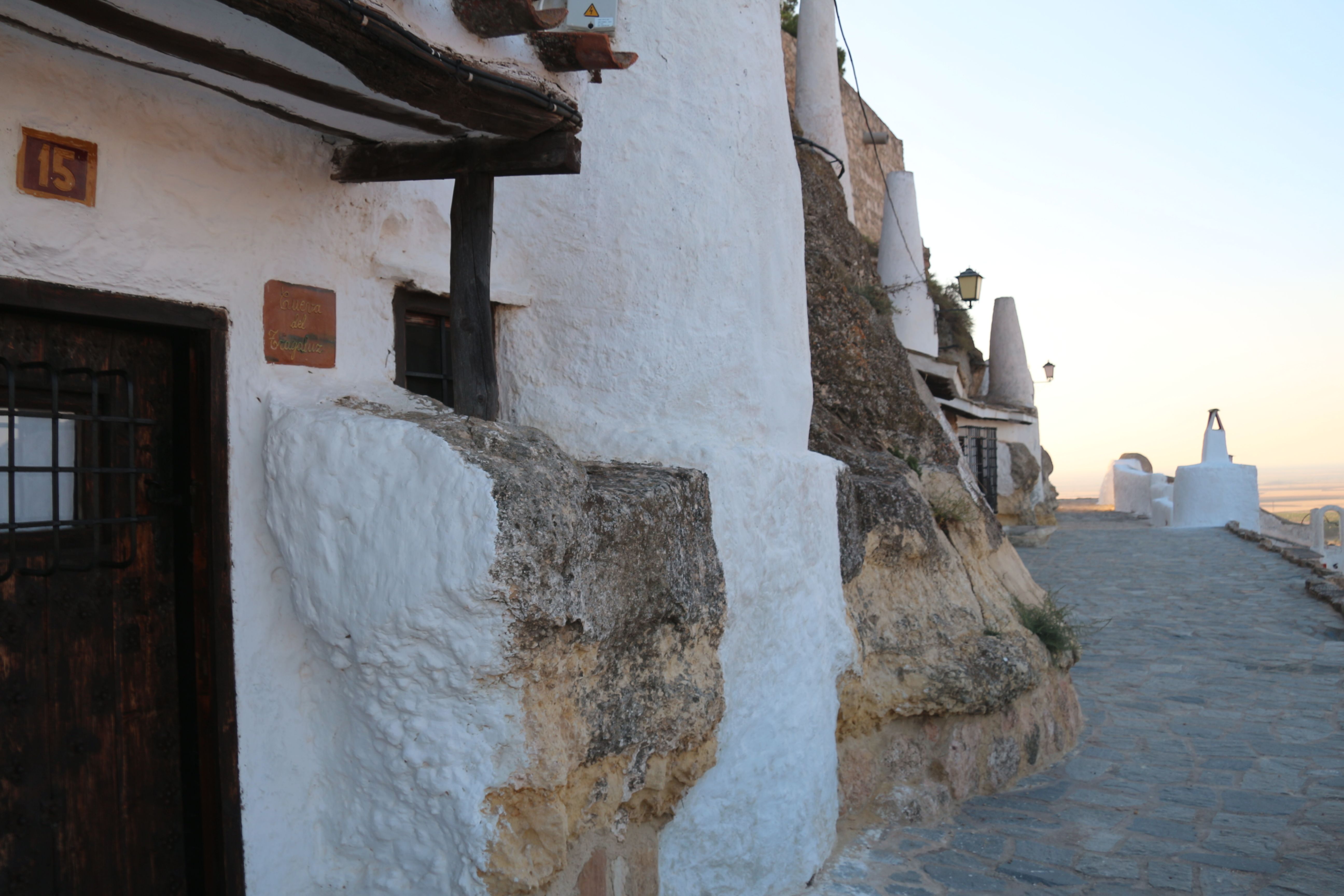 Descubre las rutas en Albacete que conectan historia y belleza urbana