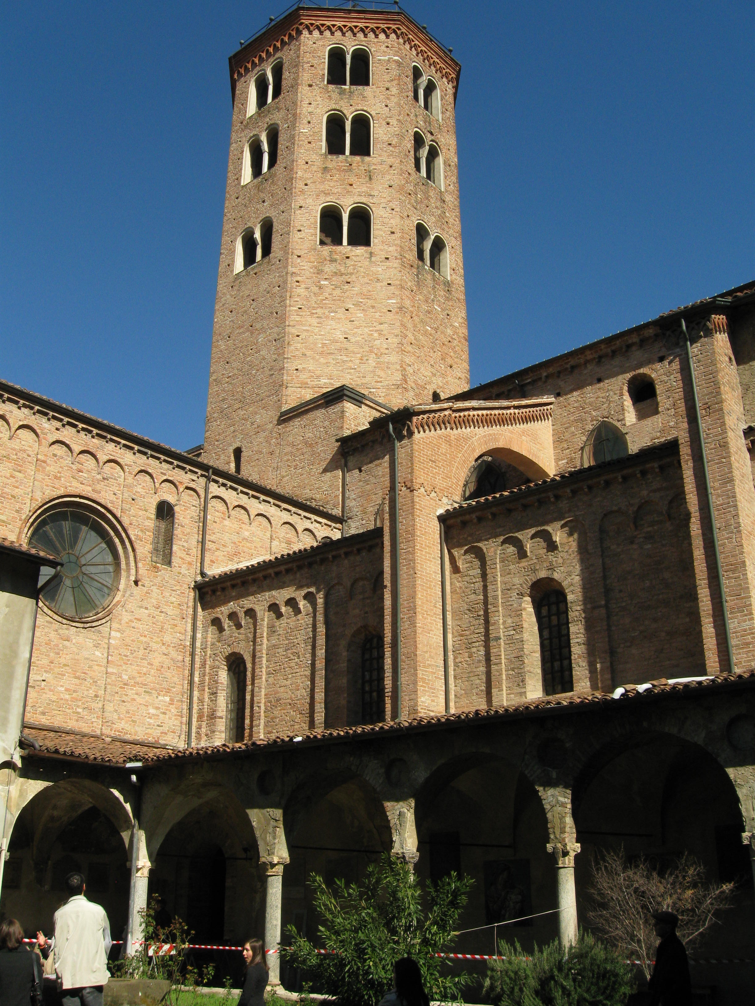 Museo della basilica di s. antonino, por Allan Robert P. J.