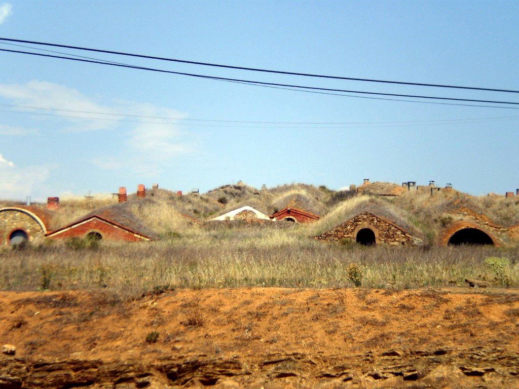 Bodegas de Jiménez de Jamuz, por Lala