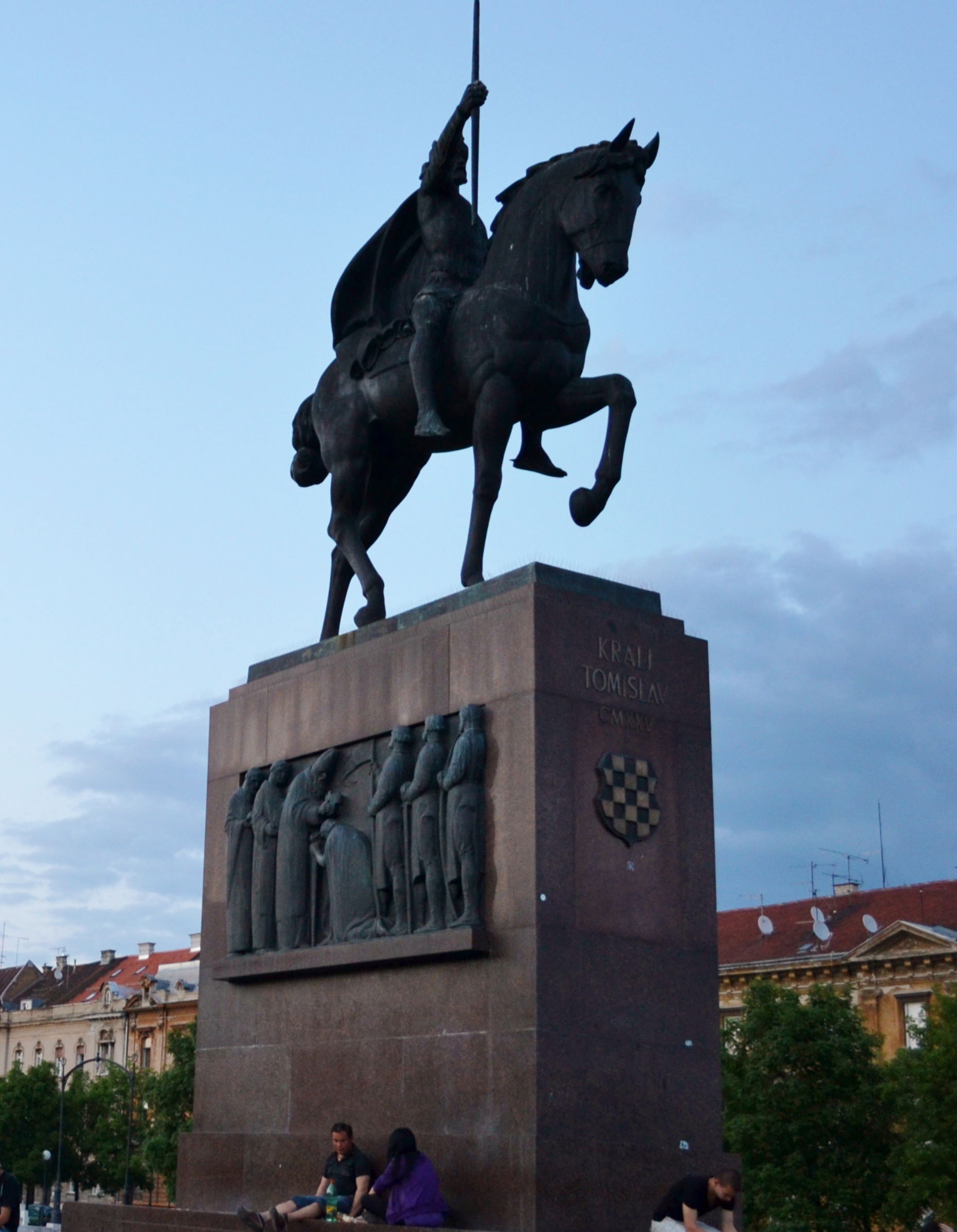 Monumento ecuestre de Kralja Tomislava, por Simonetta Di Zanutto