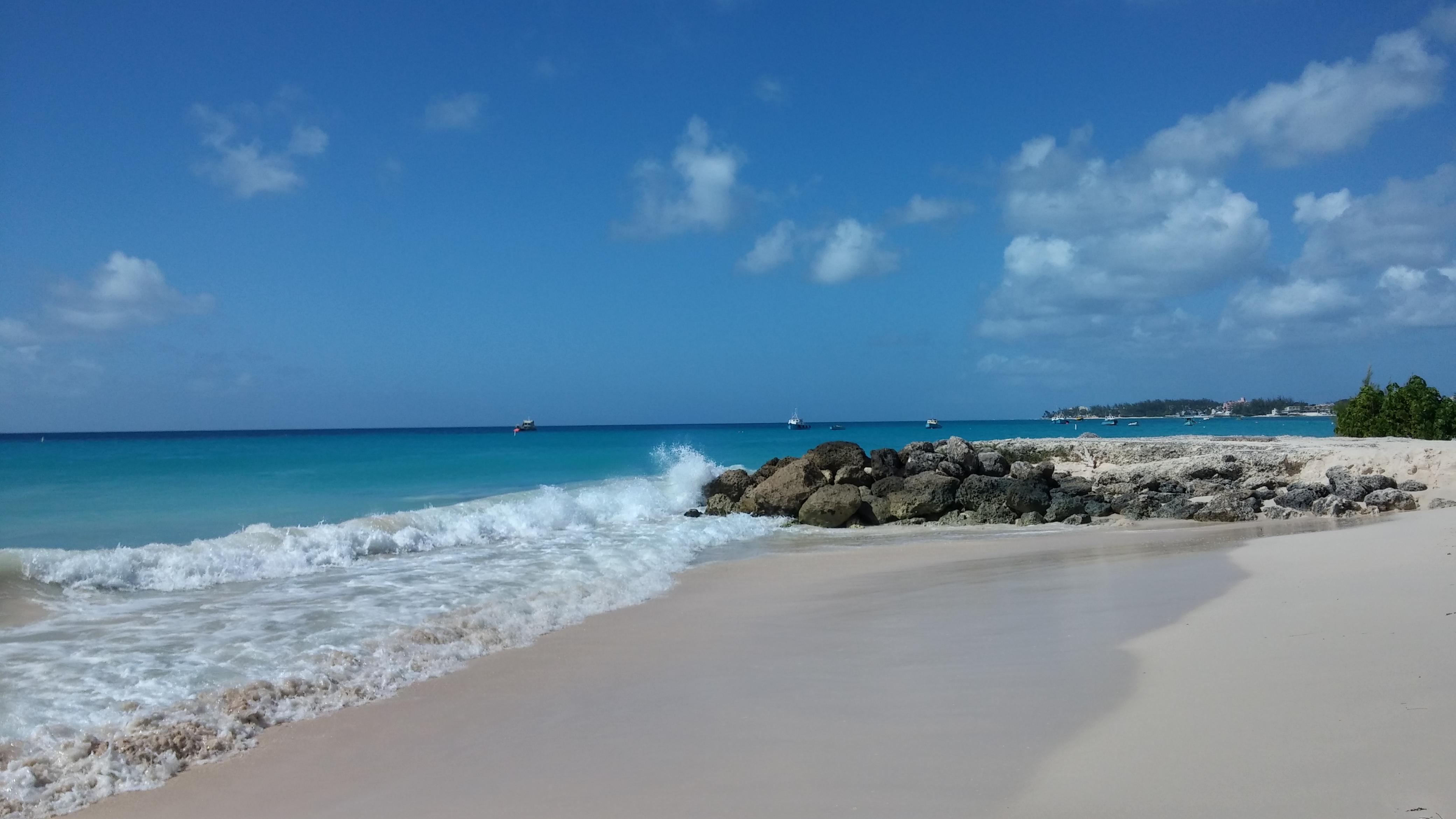 Playas en Barbados que te harán querer quedarte para siempre