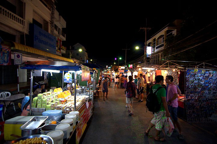 Mercado Nocturno de Hua Hin, por Leo&Vero