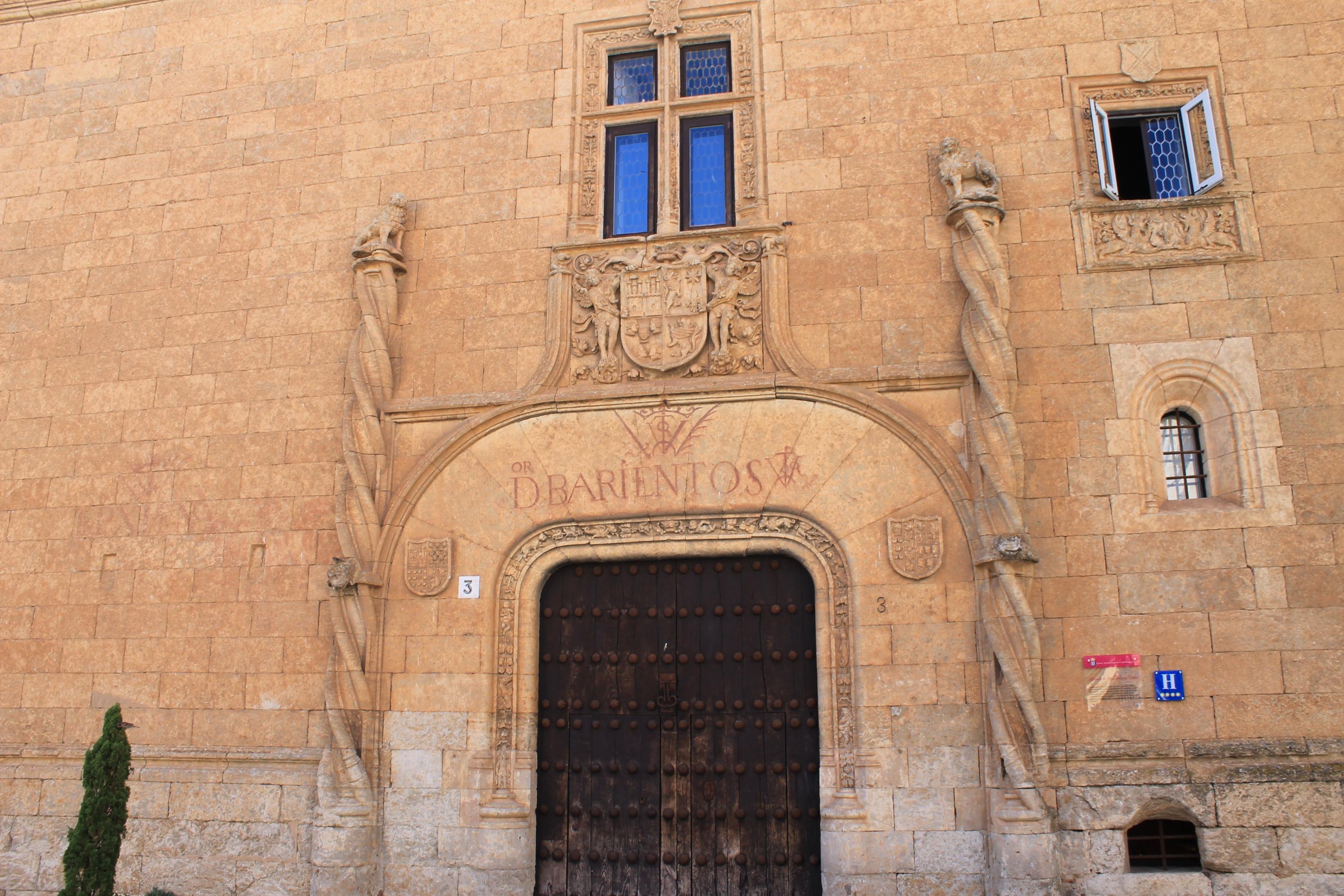 Palacio de los Ávila y Tiedra o Palacio de los Castro o Palacio del conde de Montarco, por aurora_alv