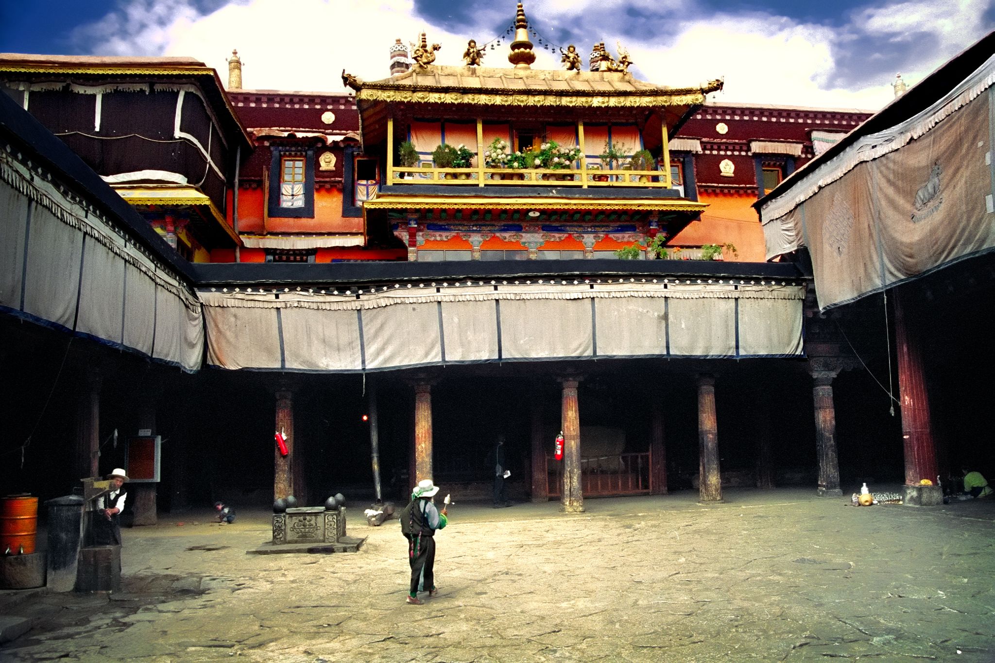 El templo del Jowo Buda en Jokhang, por Alfonso Navarro Táppero