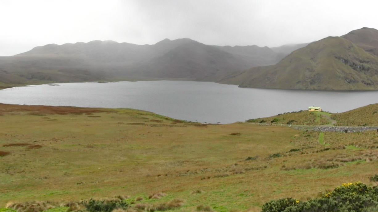 Laguna de Mica, por Makuteros Family Run