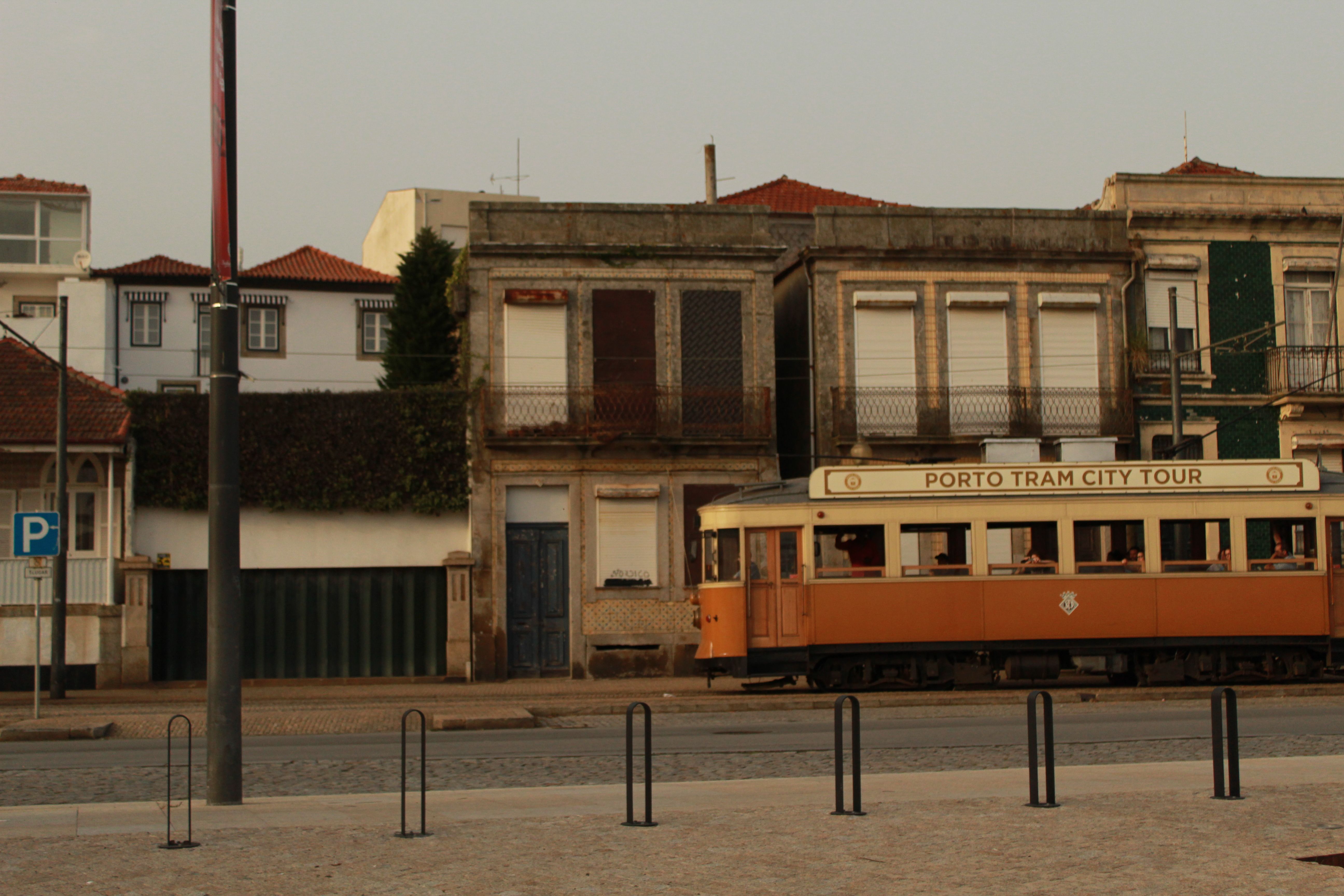 Tranvía de Oporto, por m rua
