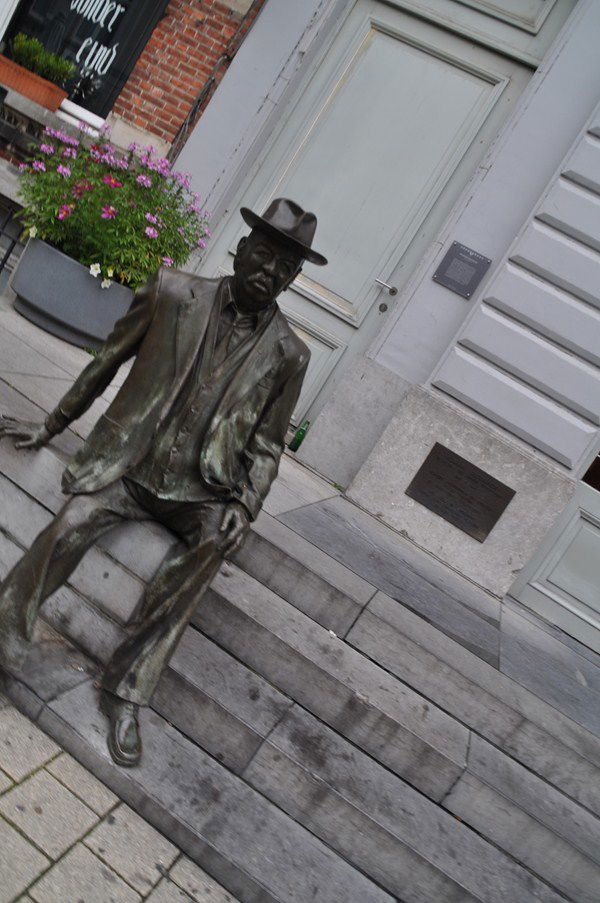 Estatua de Romain Deconinck, por Antoine D'Audigier