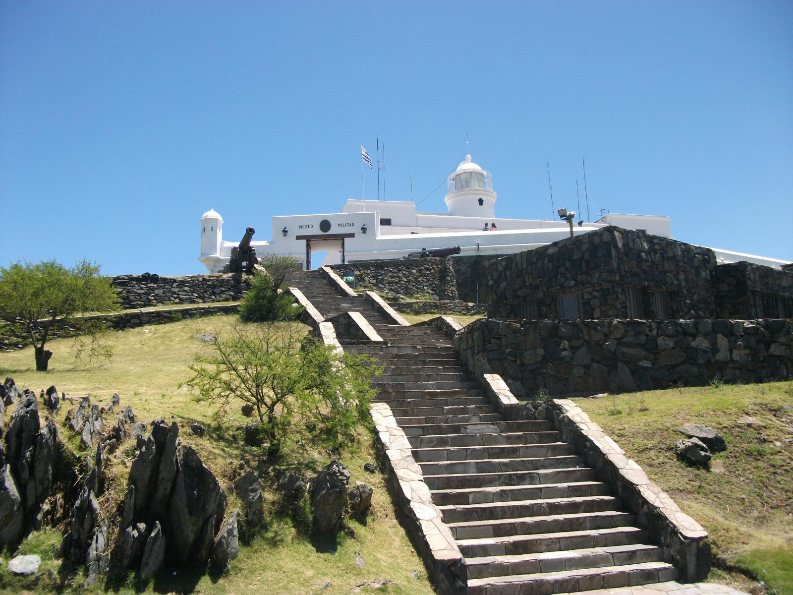 Fortaleza del Cerro, por andres de maria