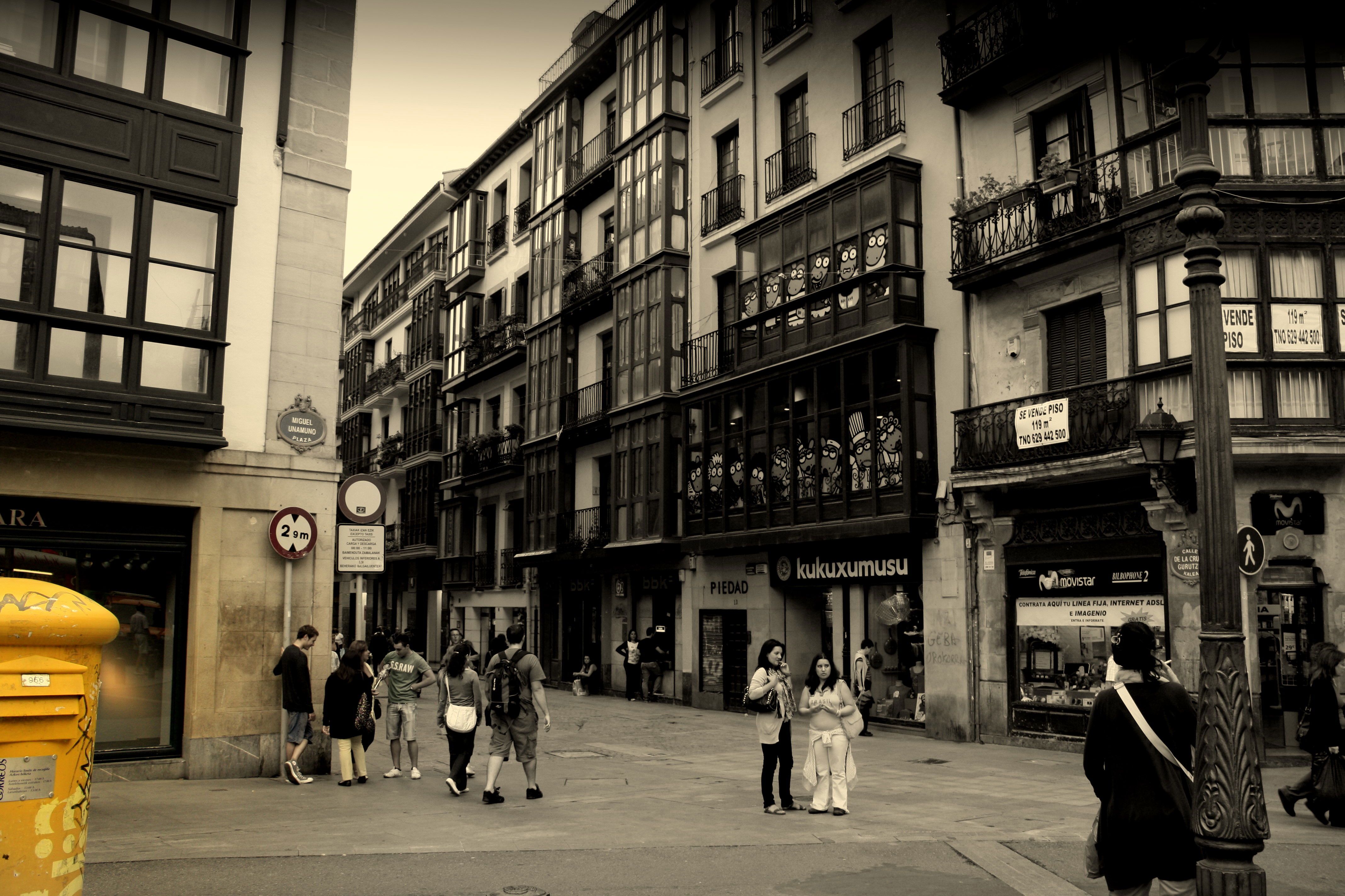 Plaza Unamuno, por Marta López Fdez-Pacheco
