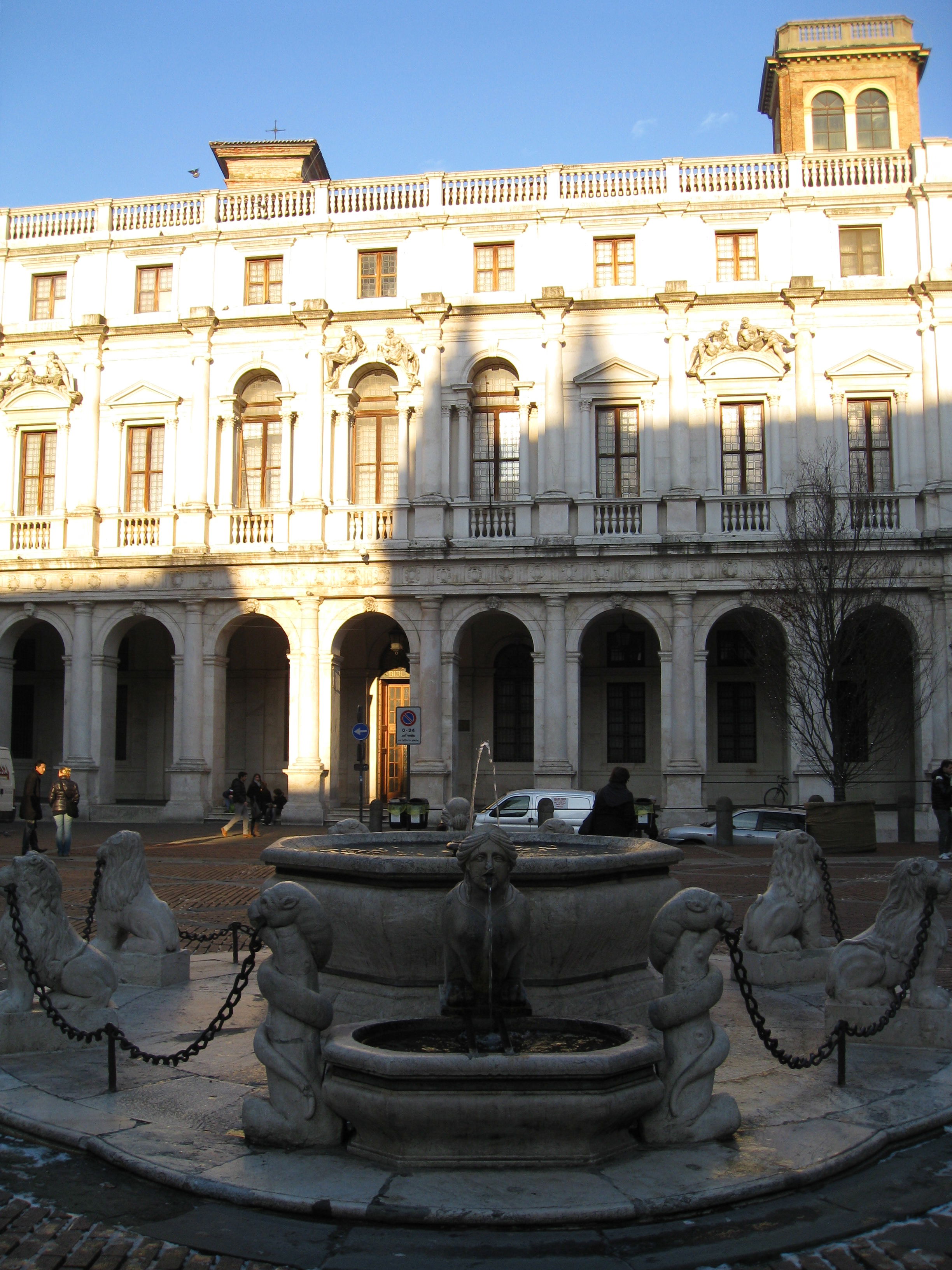 Piazza Vecchia, por Las sandalias de Ulises
