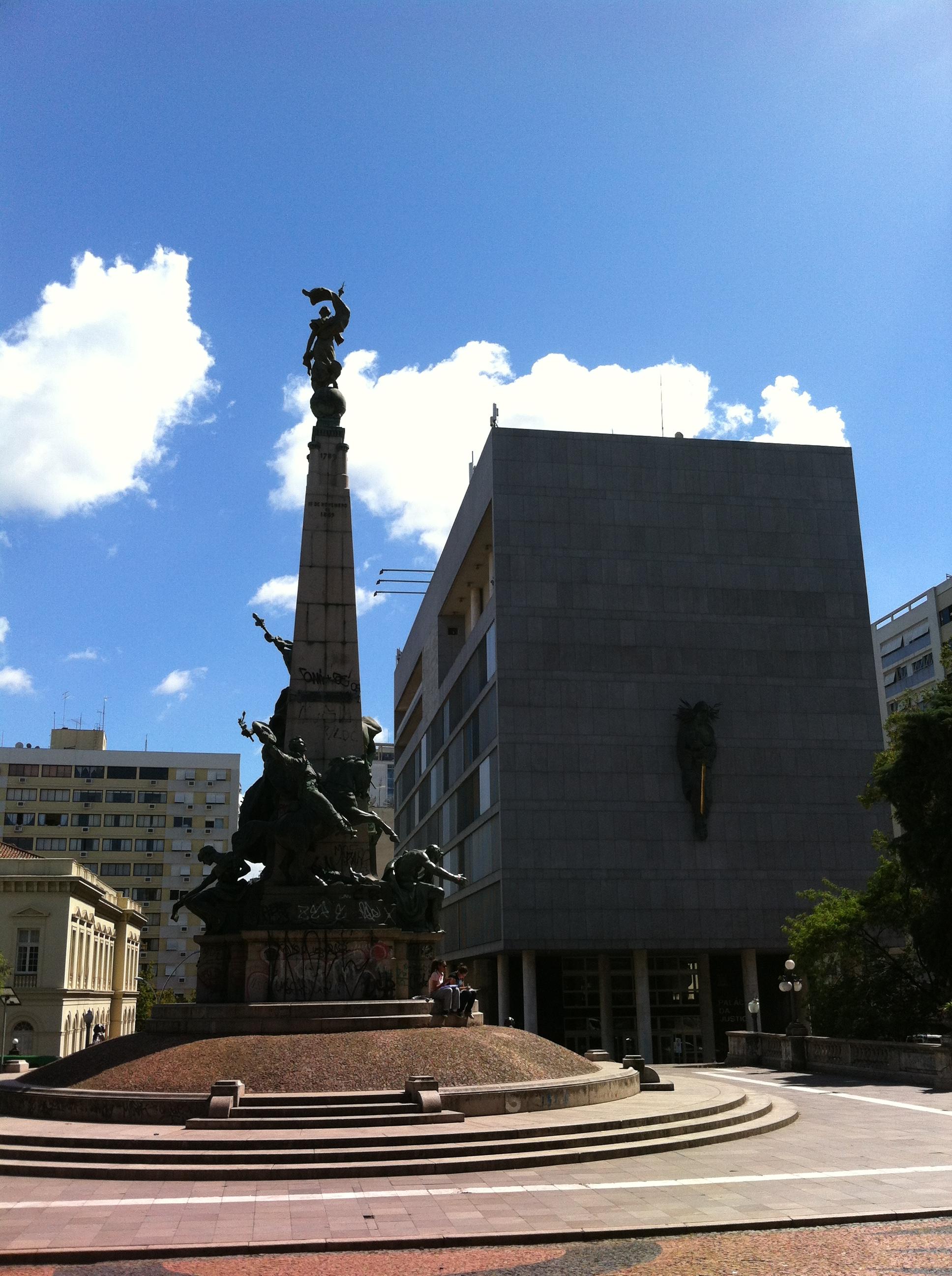 Plaza de la Matriz, por Claudia Cristina
