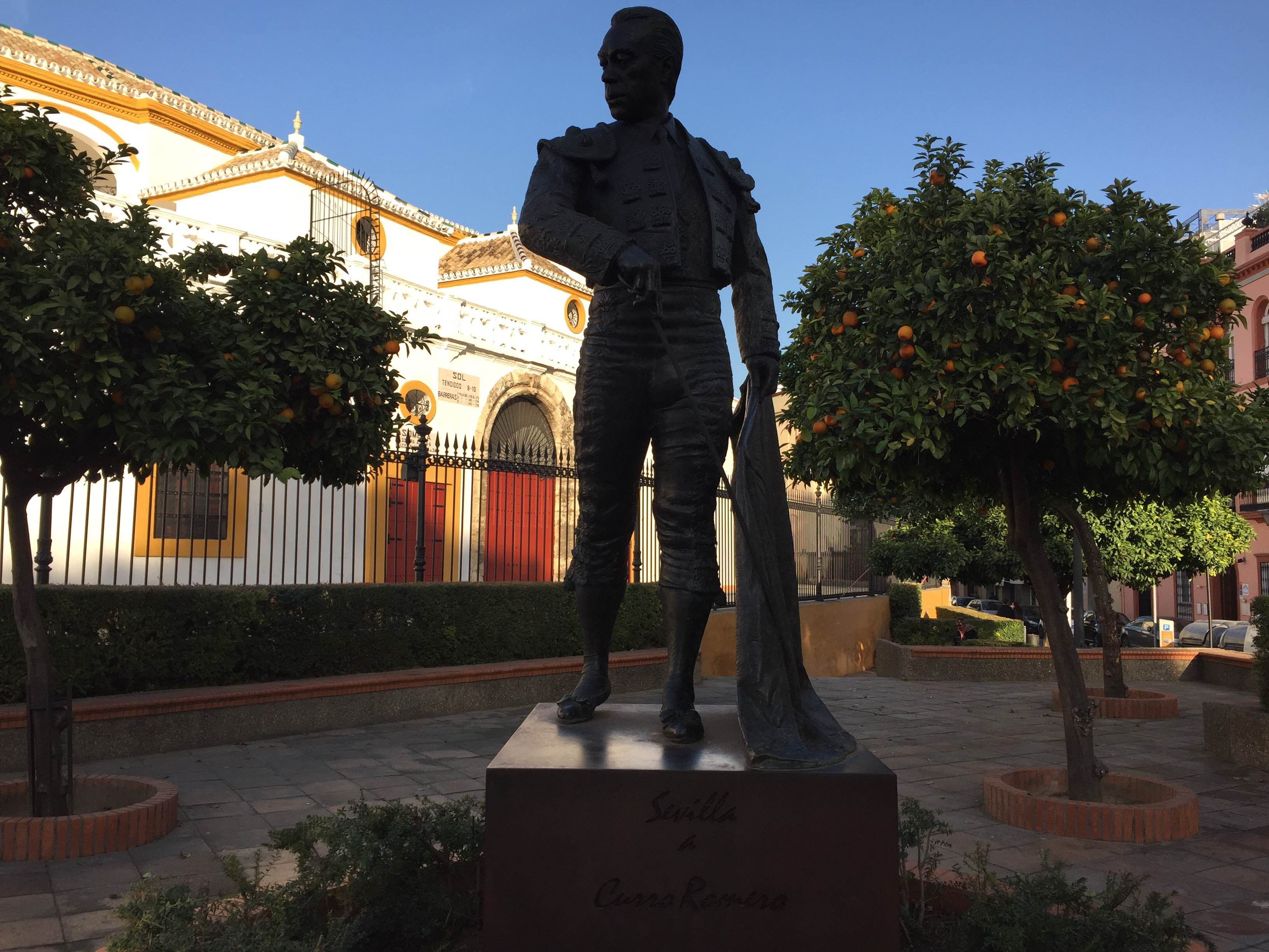 Estatuas en Sevilla que evocan historias y cautivan a los visitantes