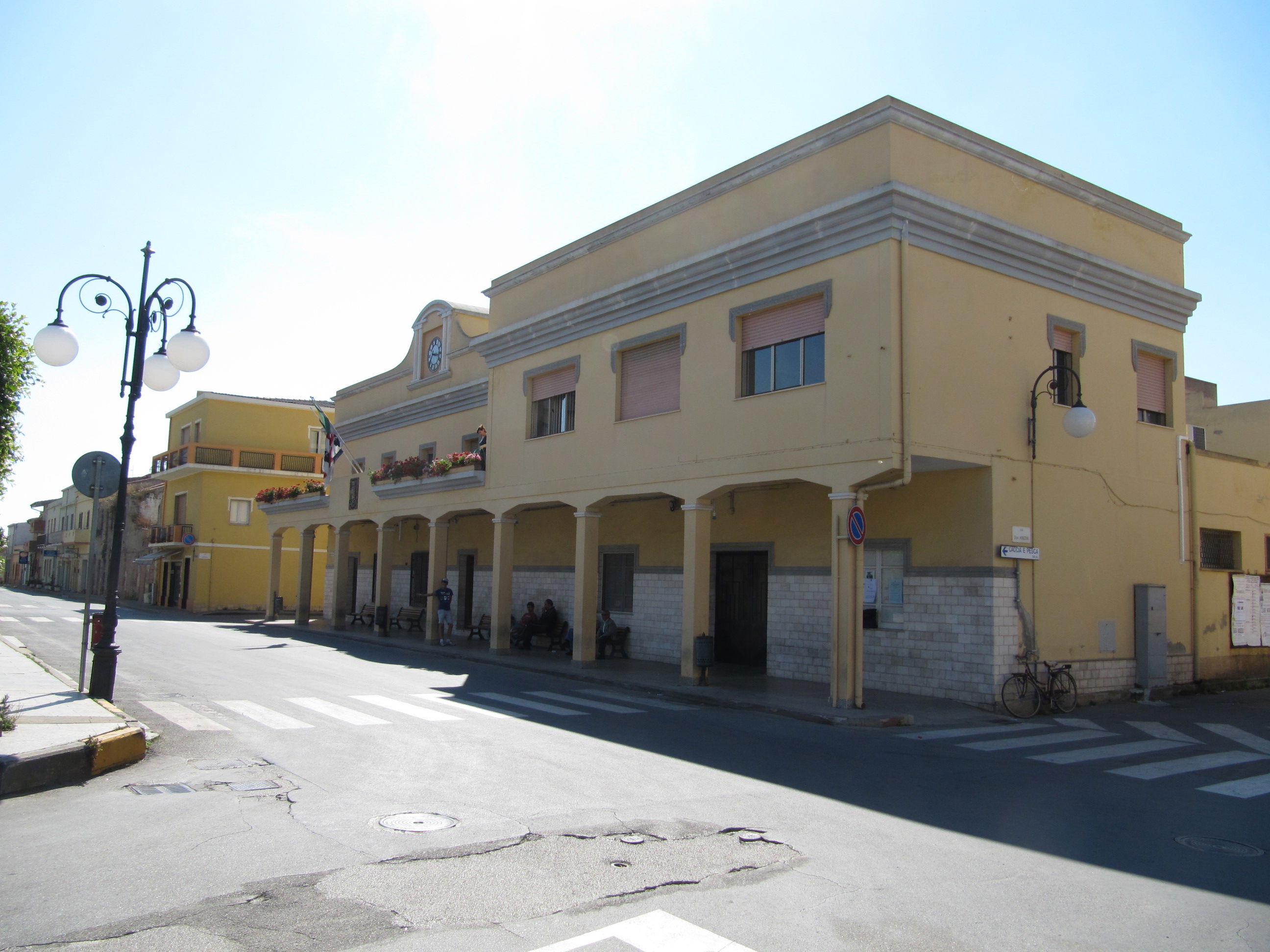 Pueblo de Sant Giovanni Suèrgiu, por Héctor mibauldeblogs.com