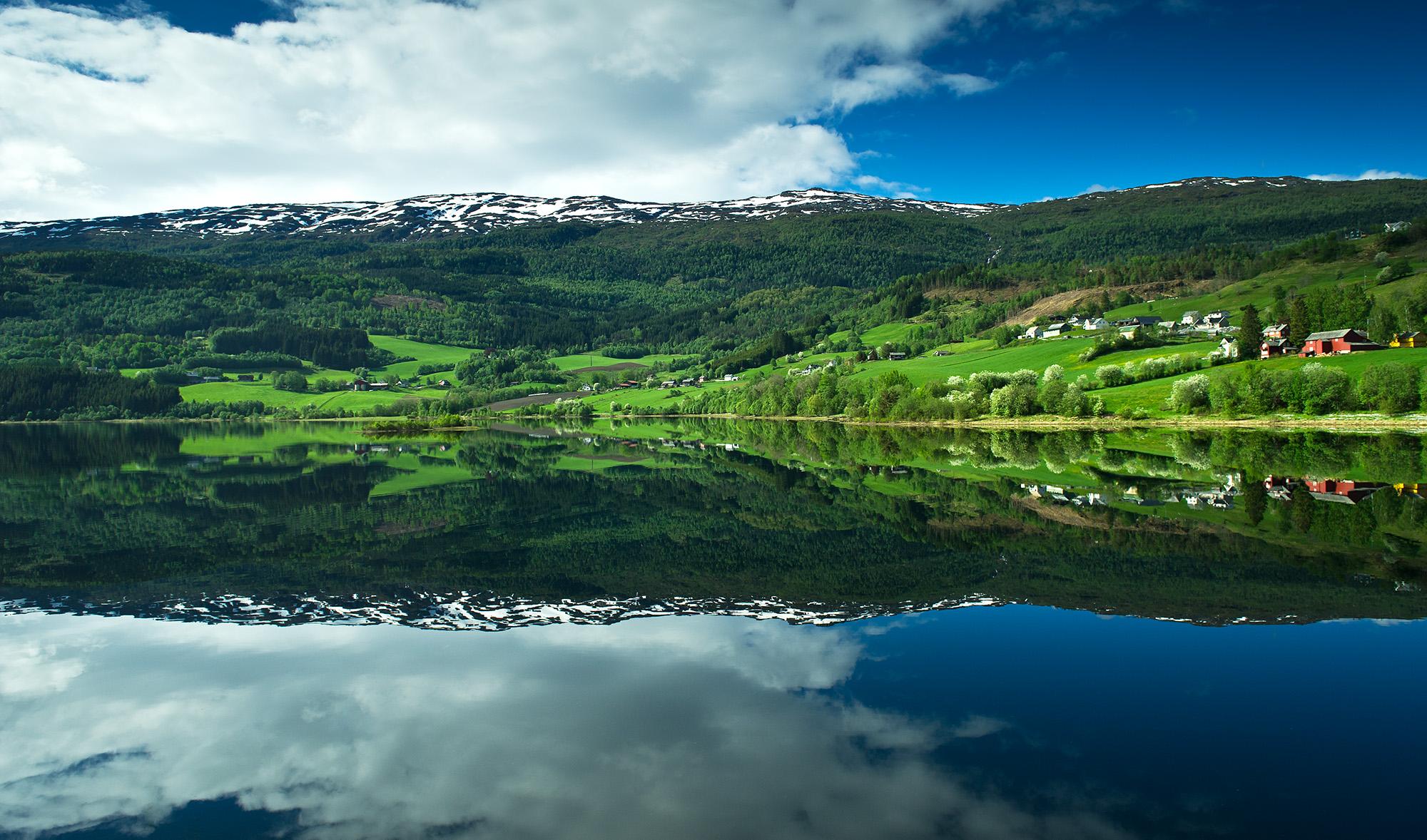 Valle Stalheim, por Julián Nieves Camuñas