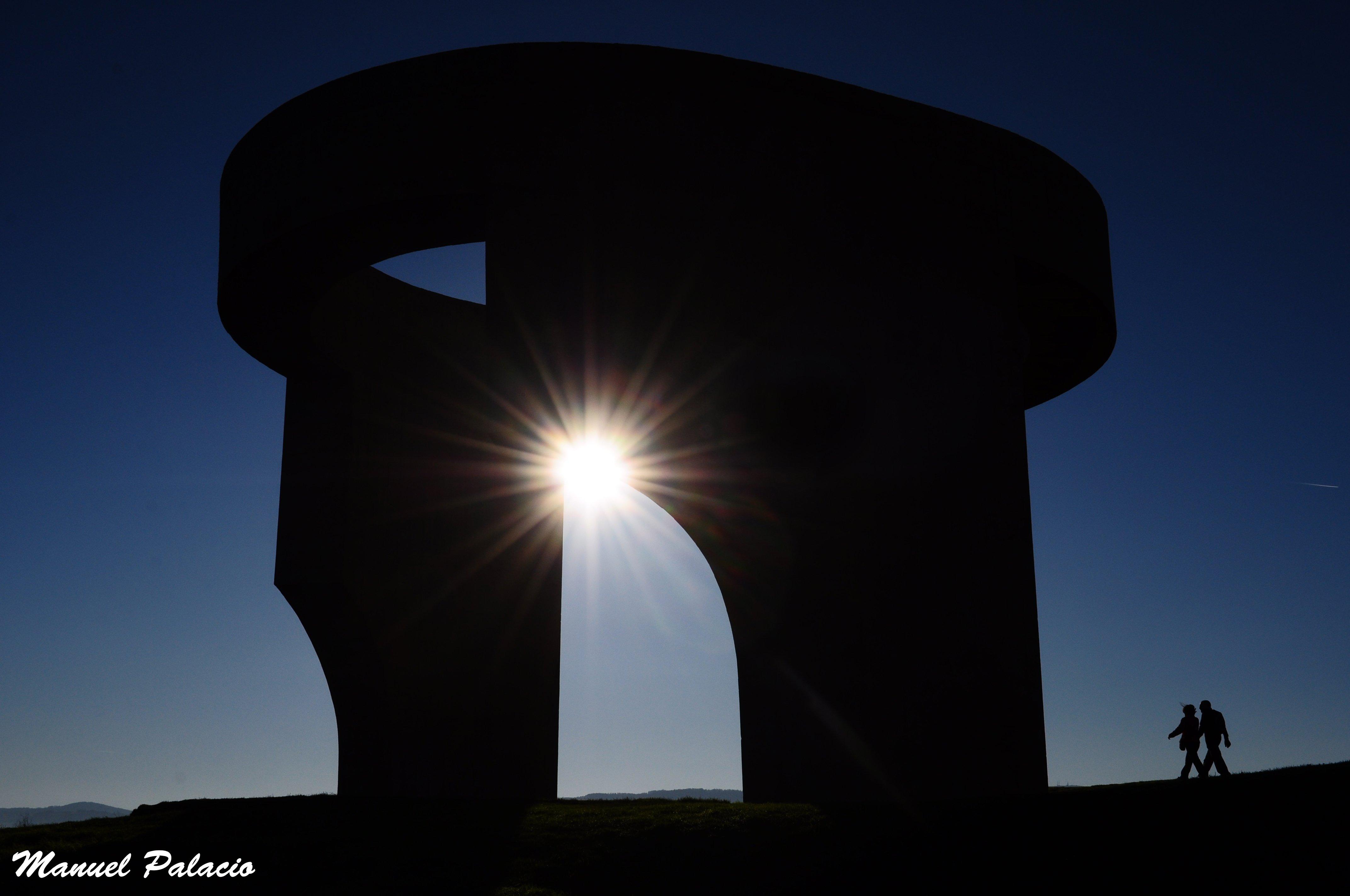 Elogio del horizonte, por Manuel Palacio Castro
