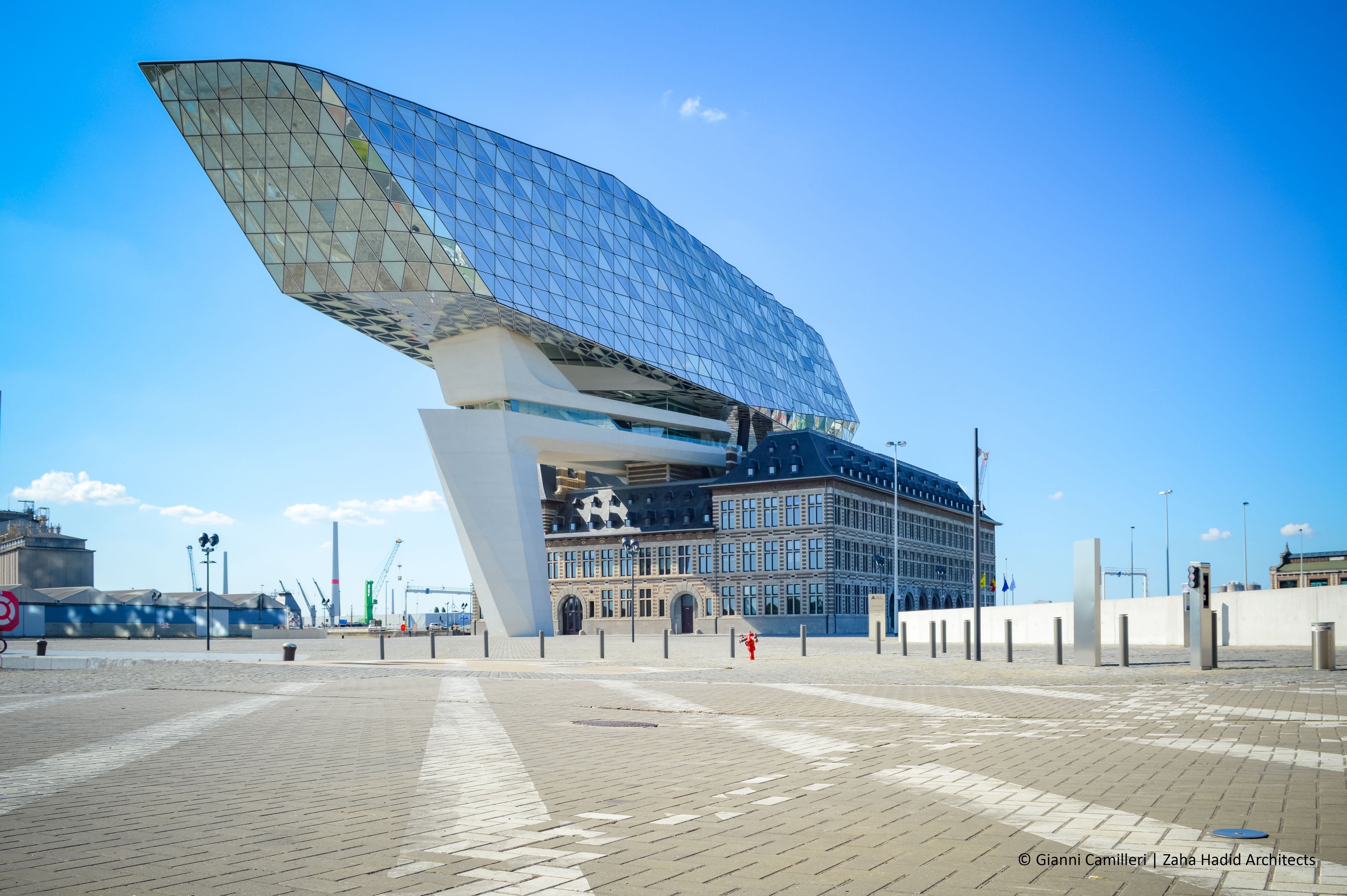 Havenhuis (Casa del Puerto), por Turismo de Amberes