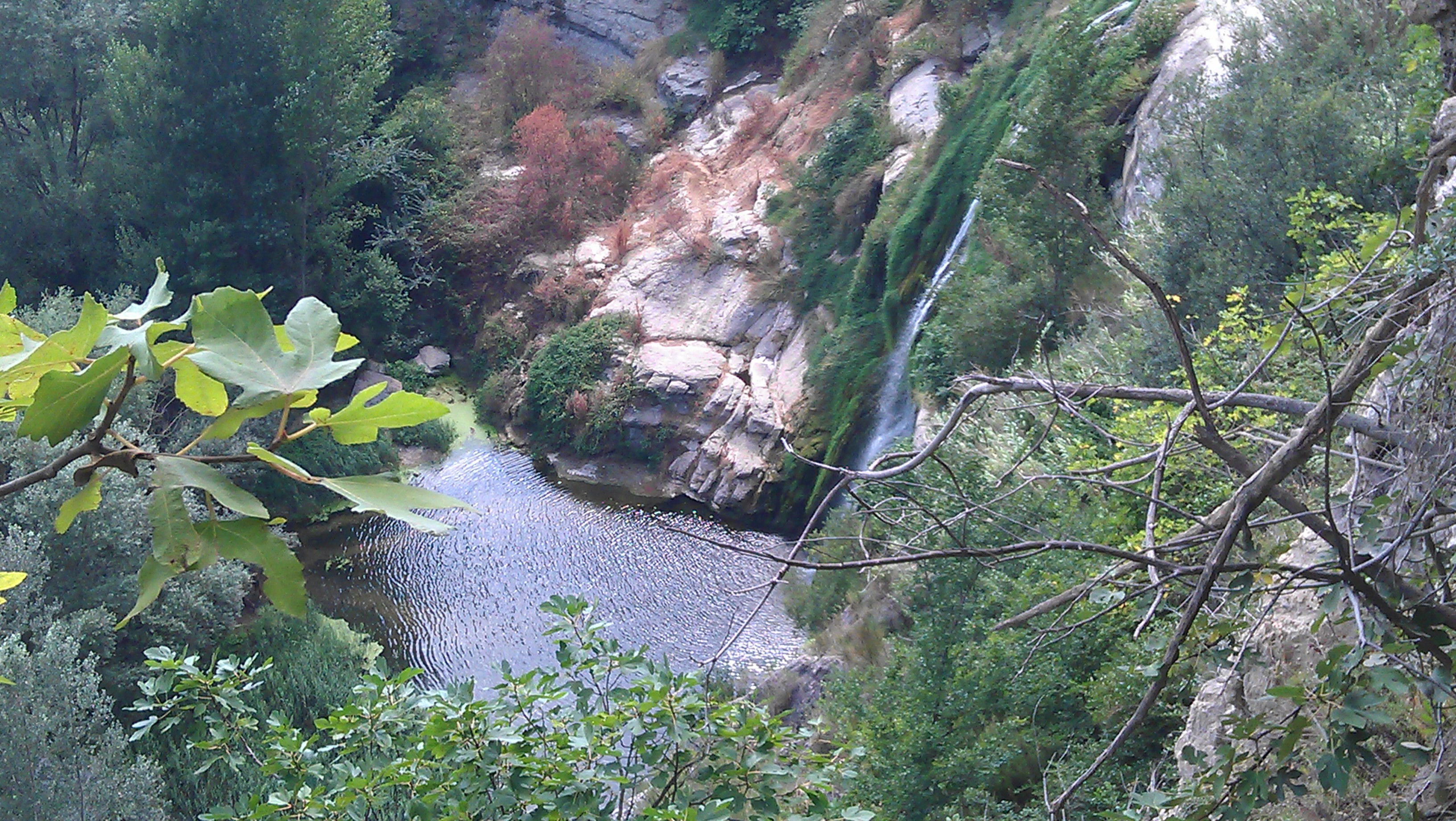 Cascada del río Tenes, por Dónde vamos Eva
