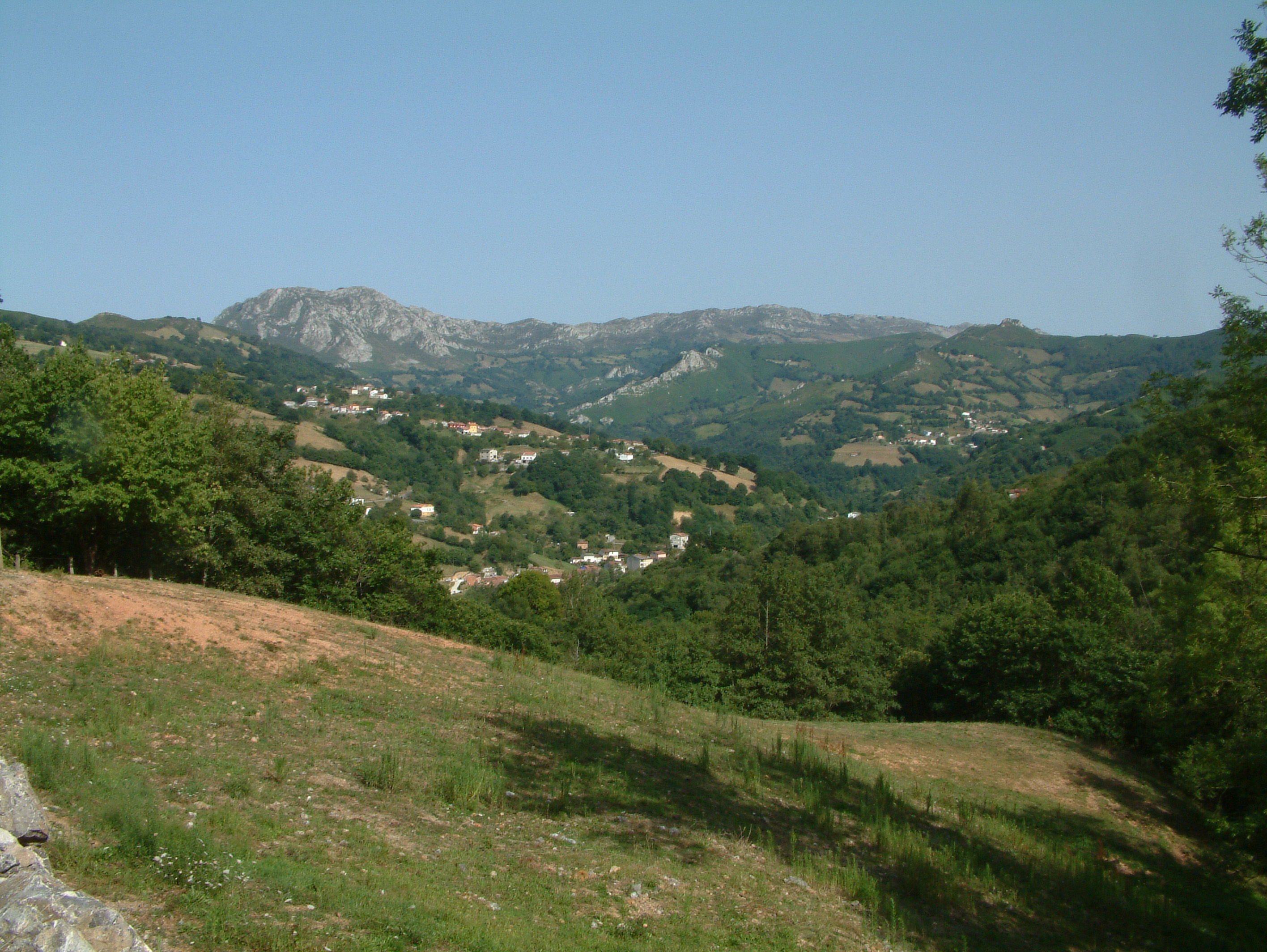 Sendero Peña del Hombre, por Comarca de la Sidra