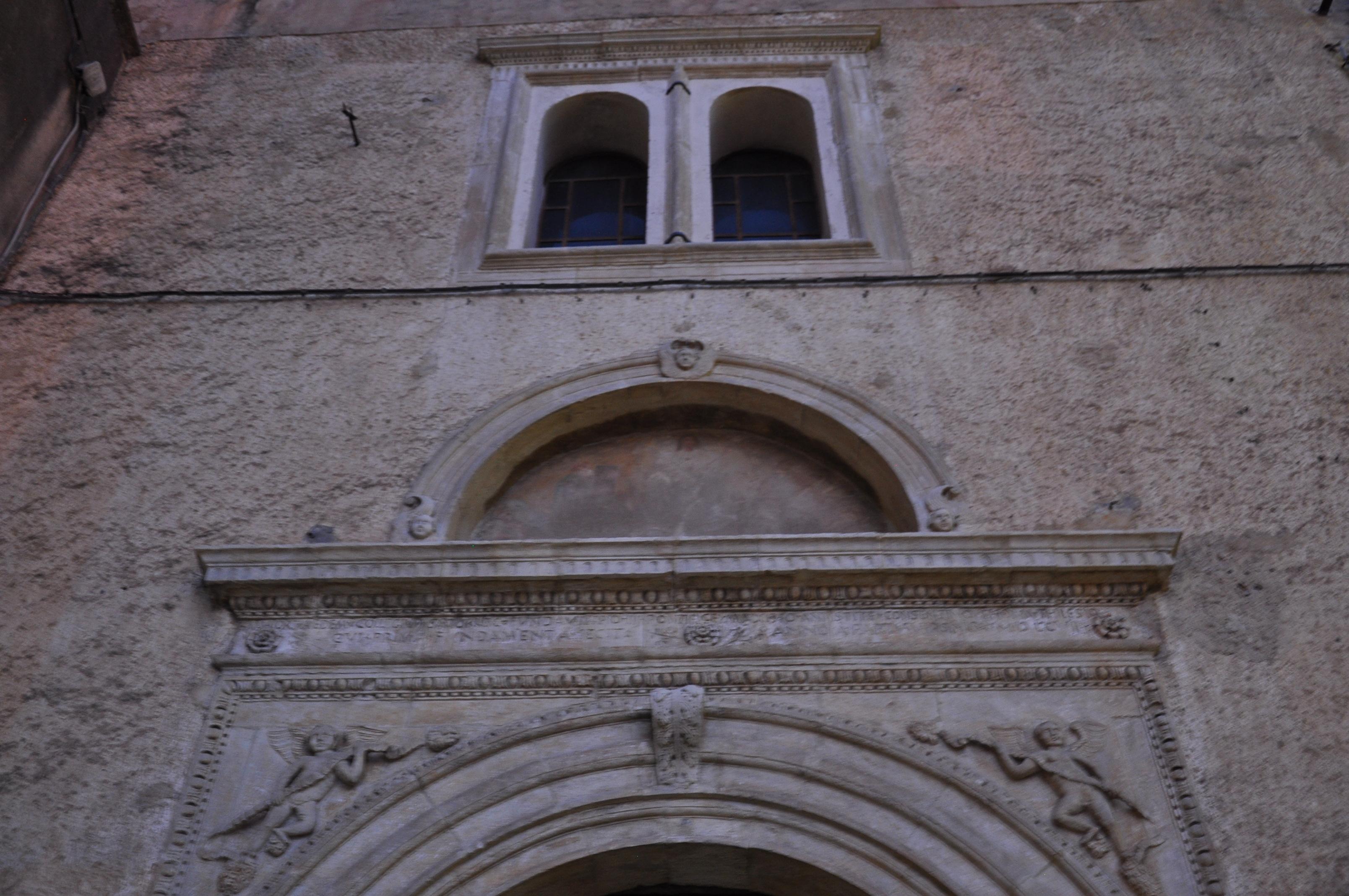 Chiesa Santissimo Salvatore, por valeria napoli