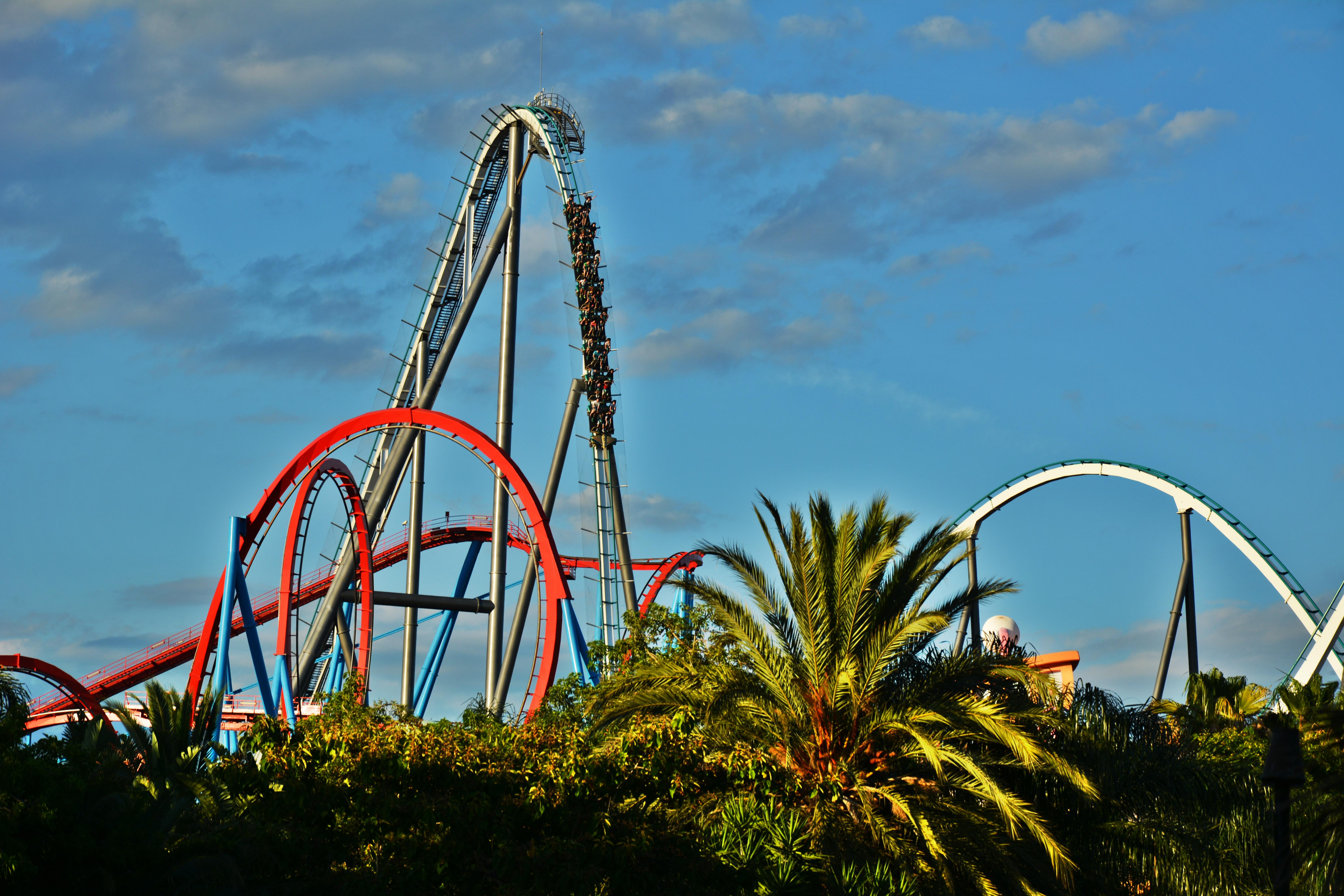 Parques de atracciones en las espectaculares costas de España