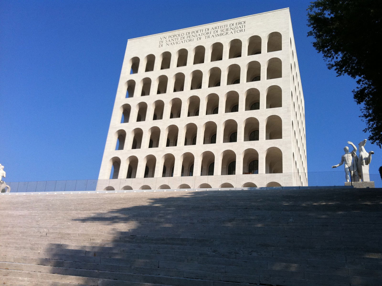 Palacio de la Civilización Italiana, por Giorgio Giangreco
