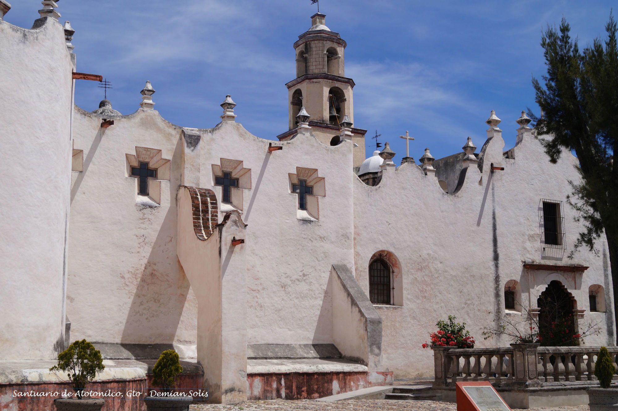 Santuario del Nazareno, por Demian Solis Camacho