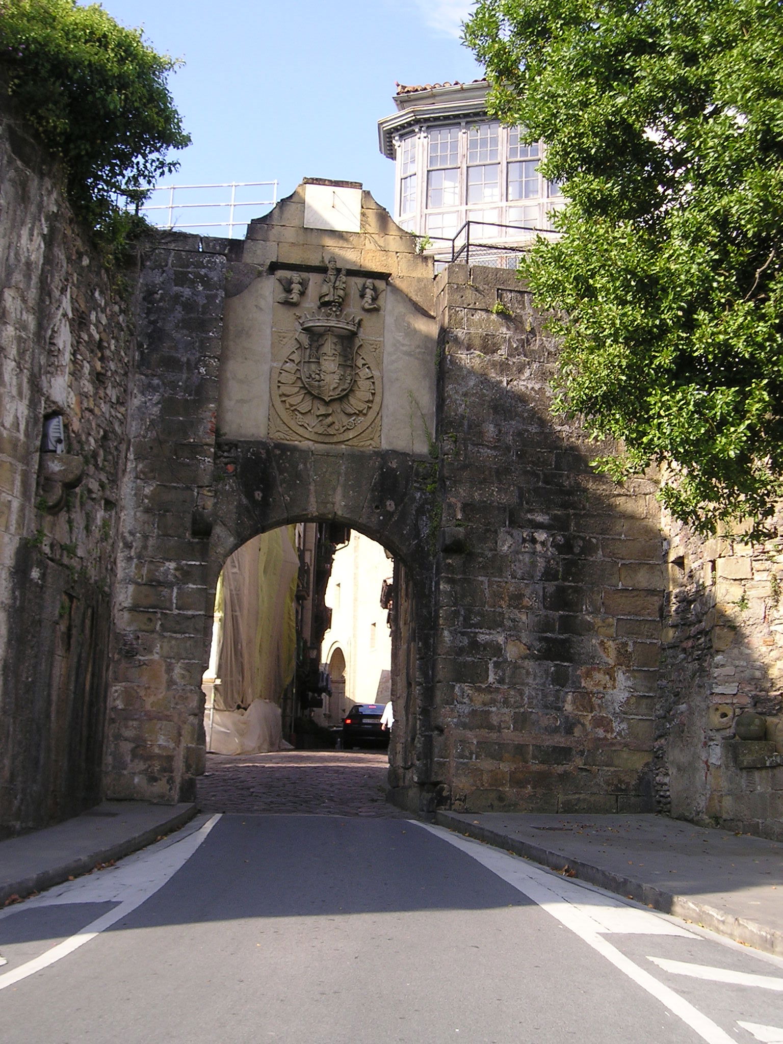 Puerta Santa María, por Turiscapadas