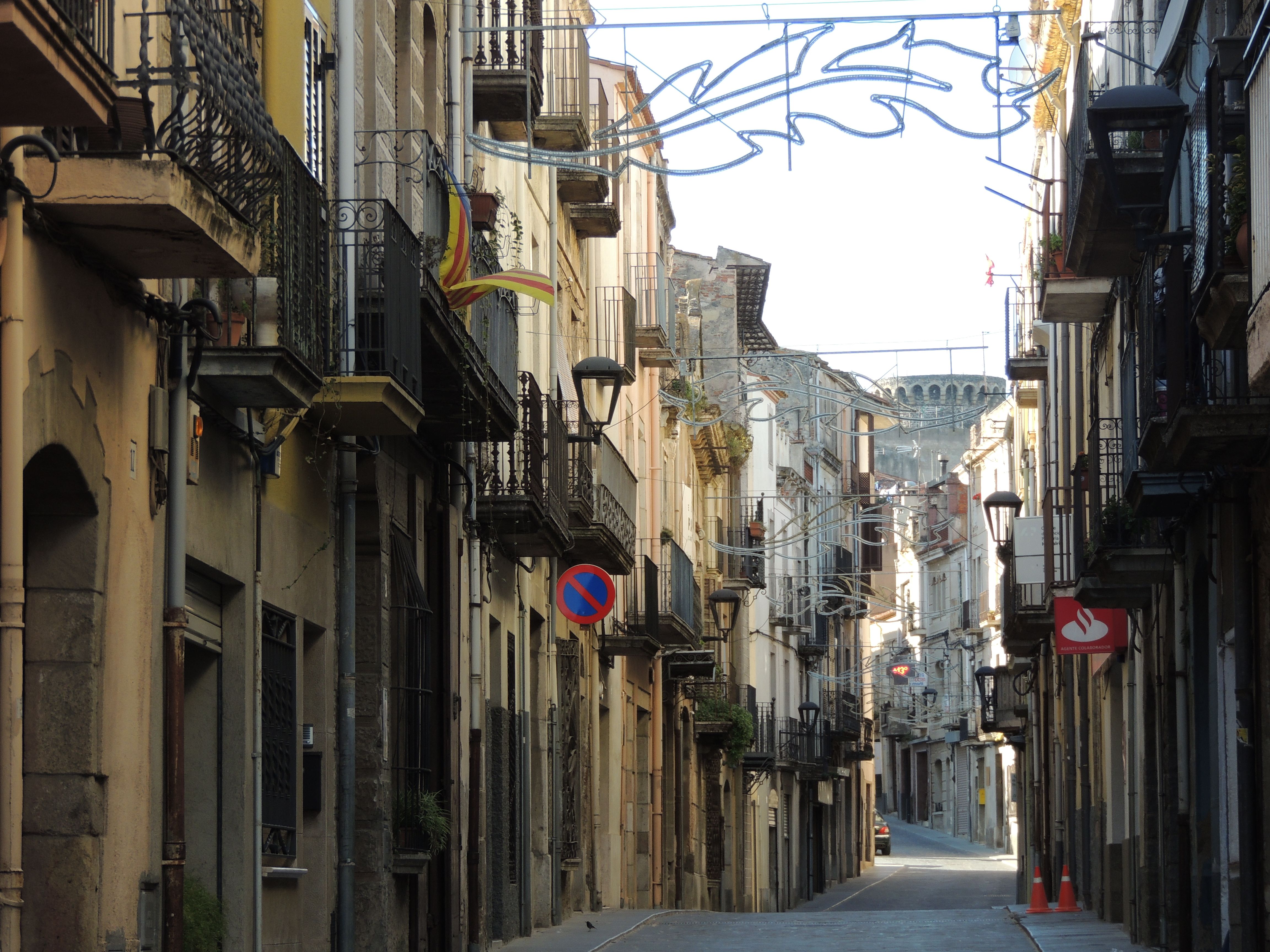 Calles de Girona: un recorrido por su historia y encanto único