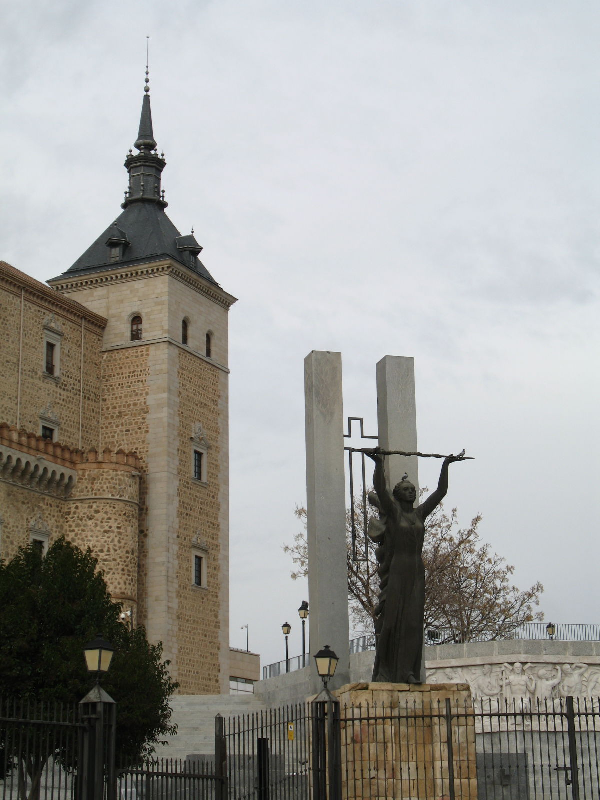 Biblioteca De Castilla La Mancha, por miguel a. cartagena