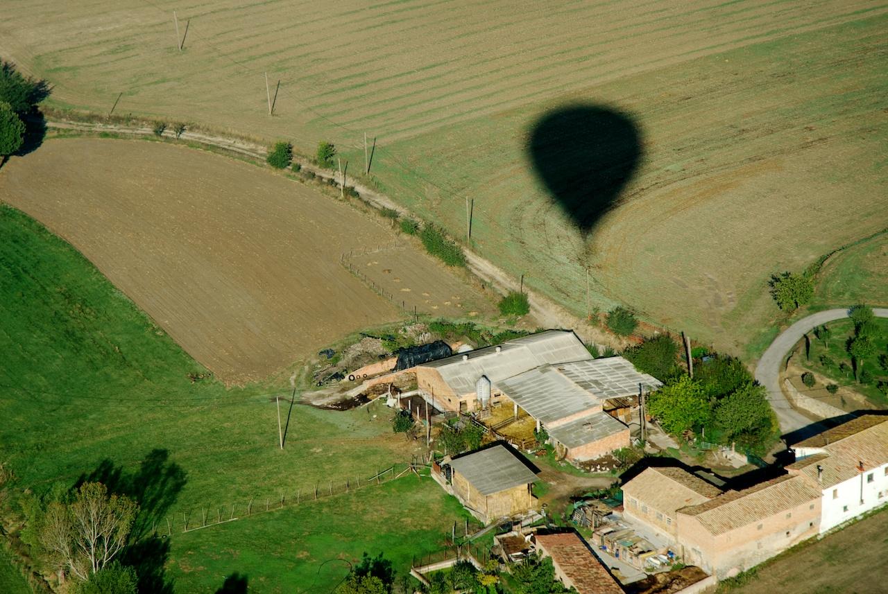 Vuelo en globo por la Plana de Vic, por Txema León