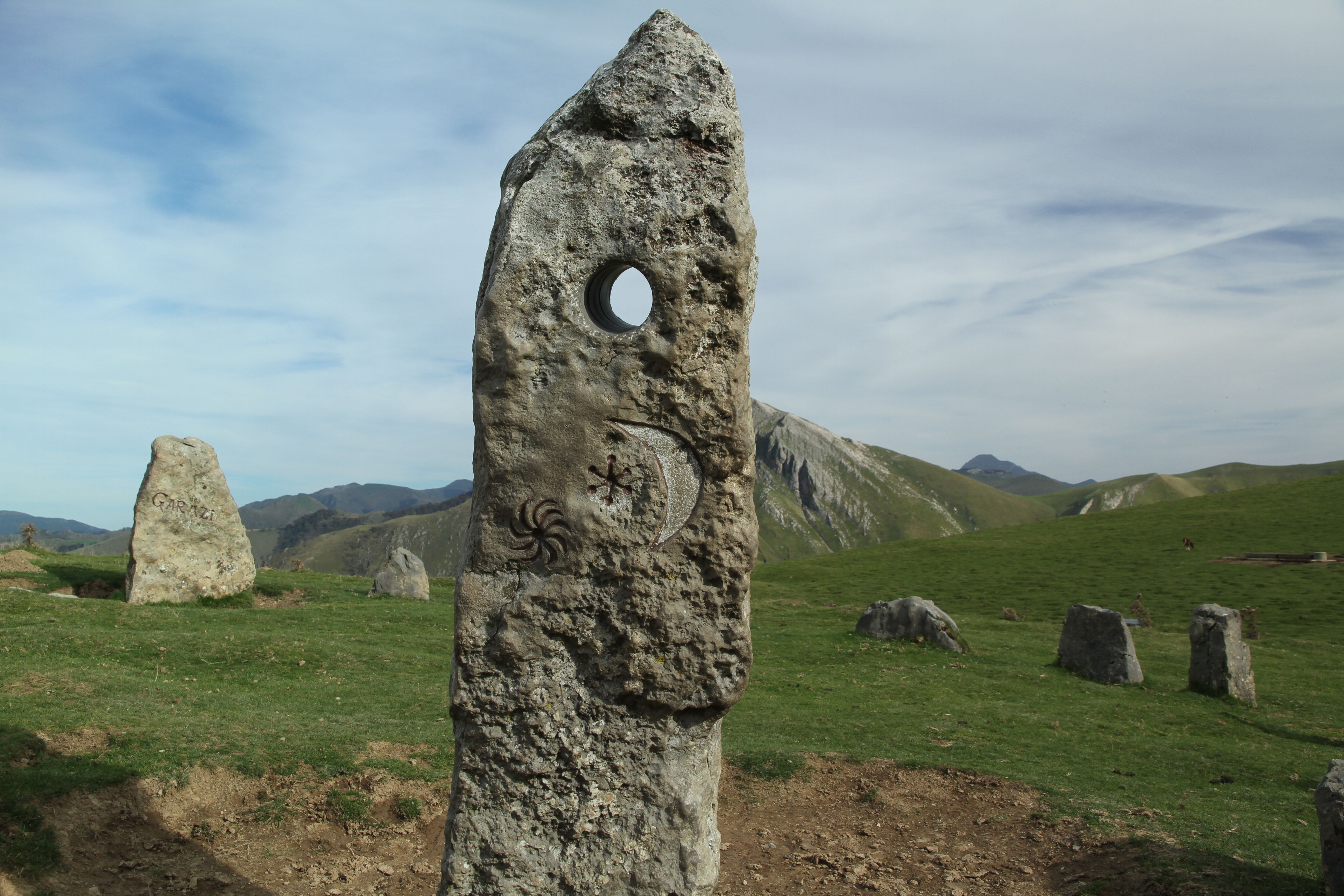 Cromlech de Organbidea, por Txaro Franco