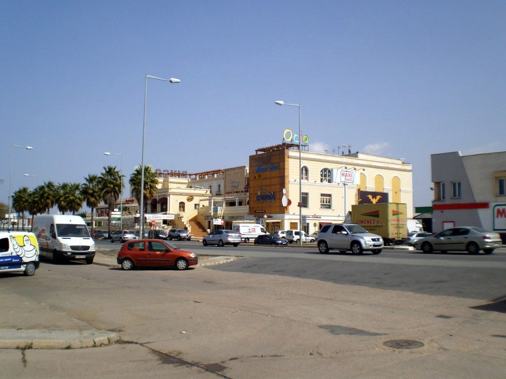 Centro Comercial Marina Ocio, por Lala
