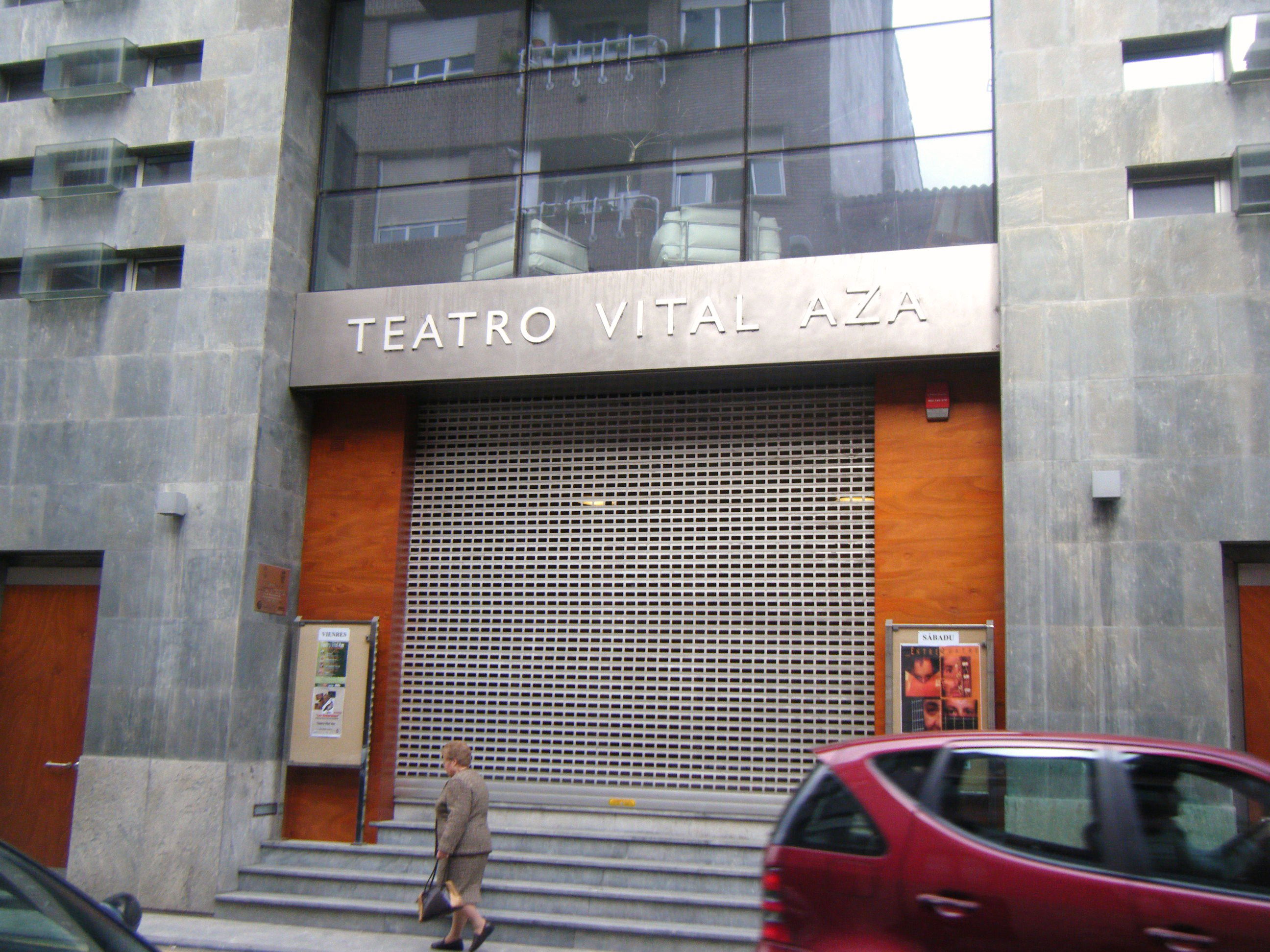 Teatro Vital Aza, por Yoli ChamBa