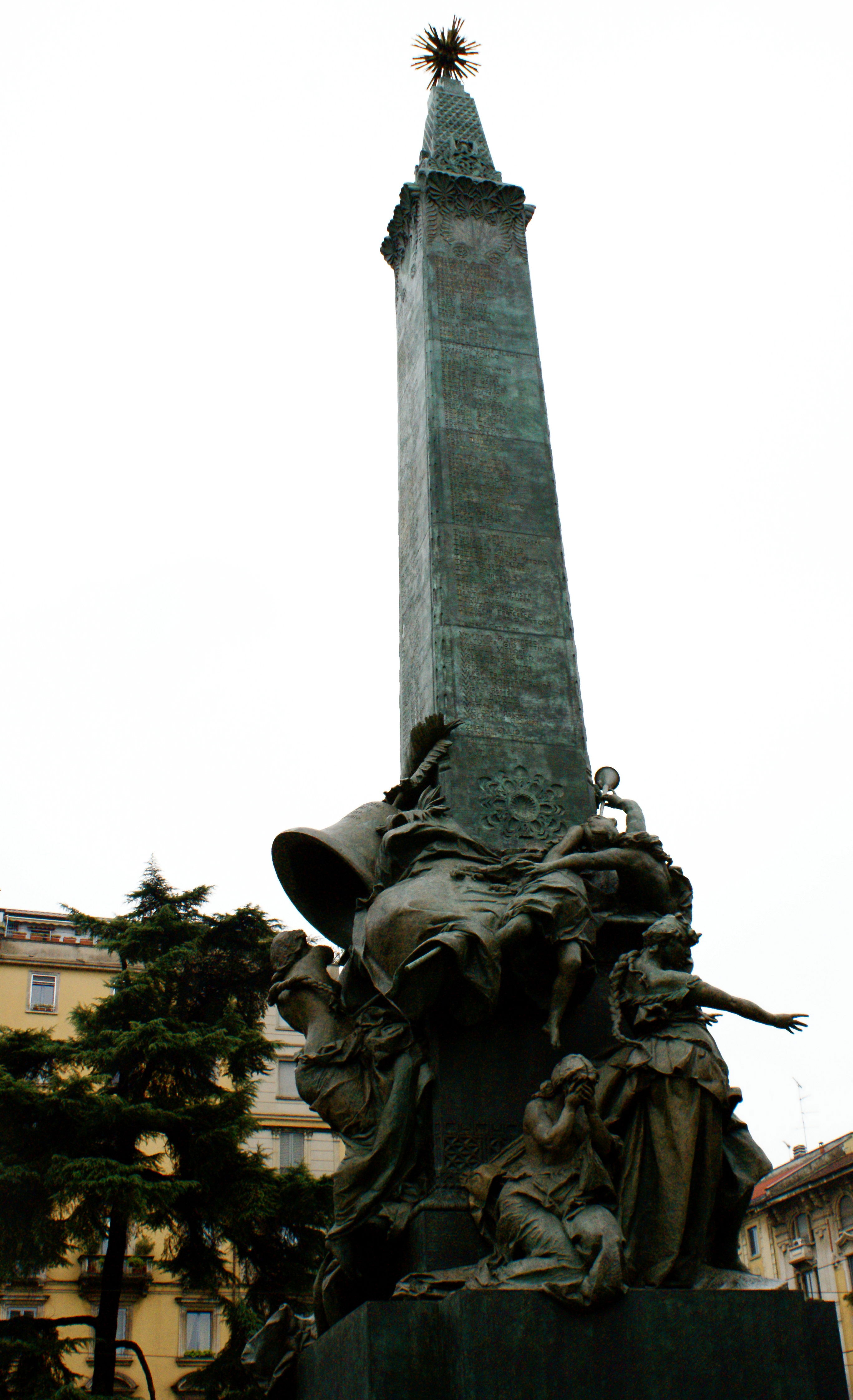 Monumento de "5 días", por Anne-Laure Caquineau
